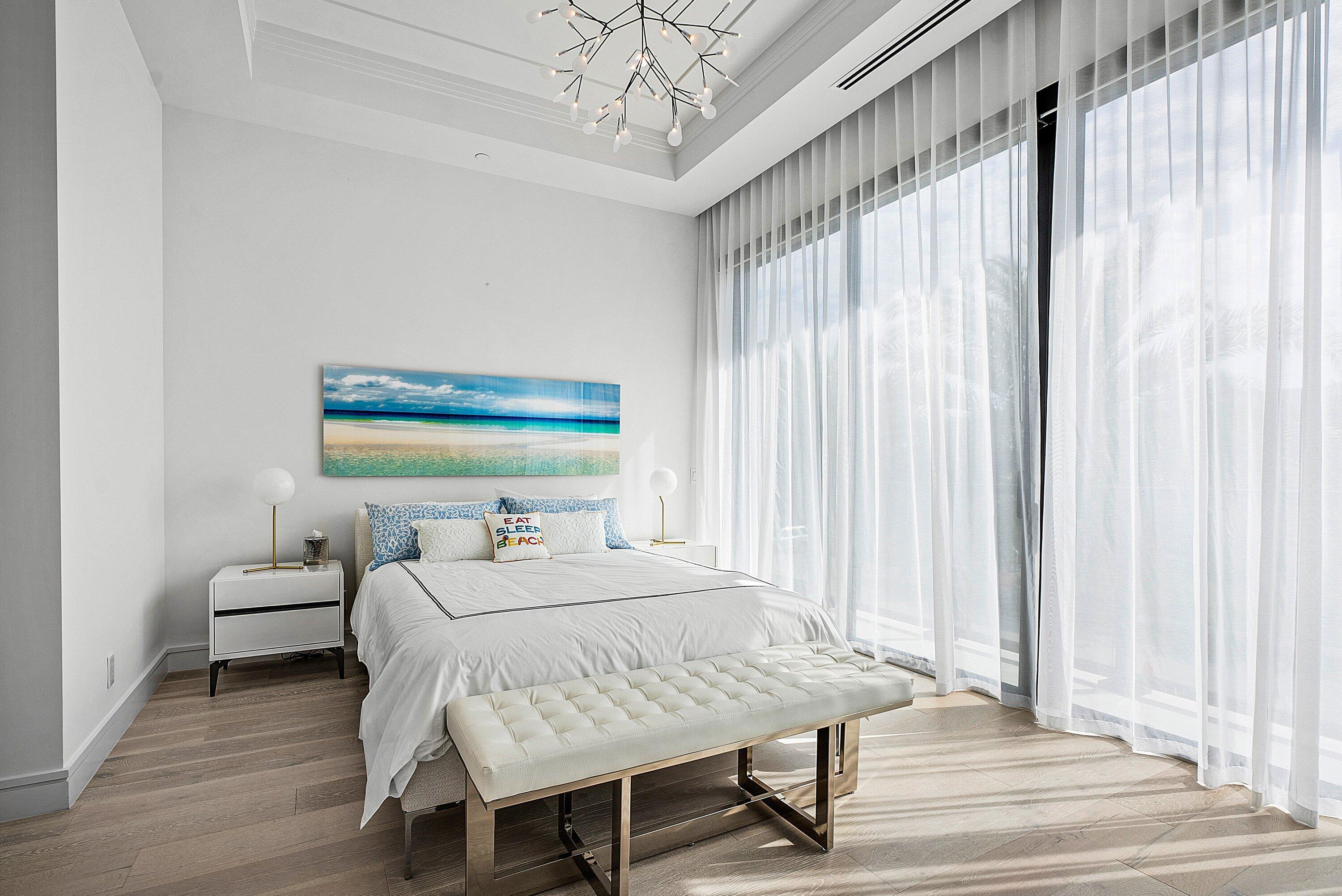 COVE 4 CONDO - Residential