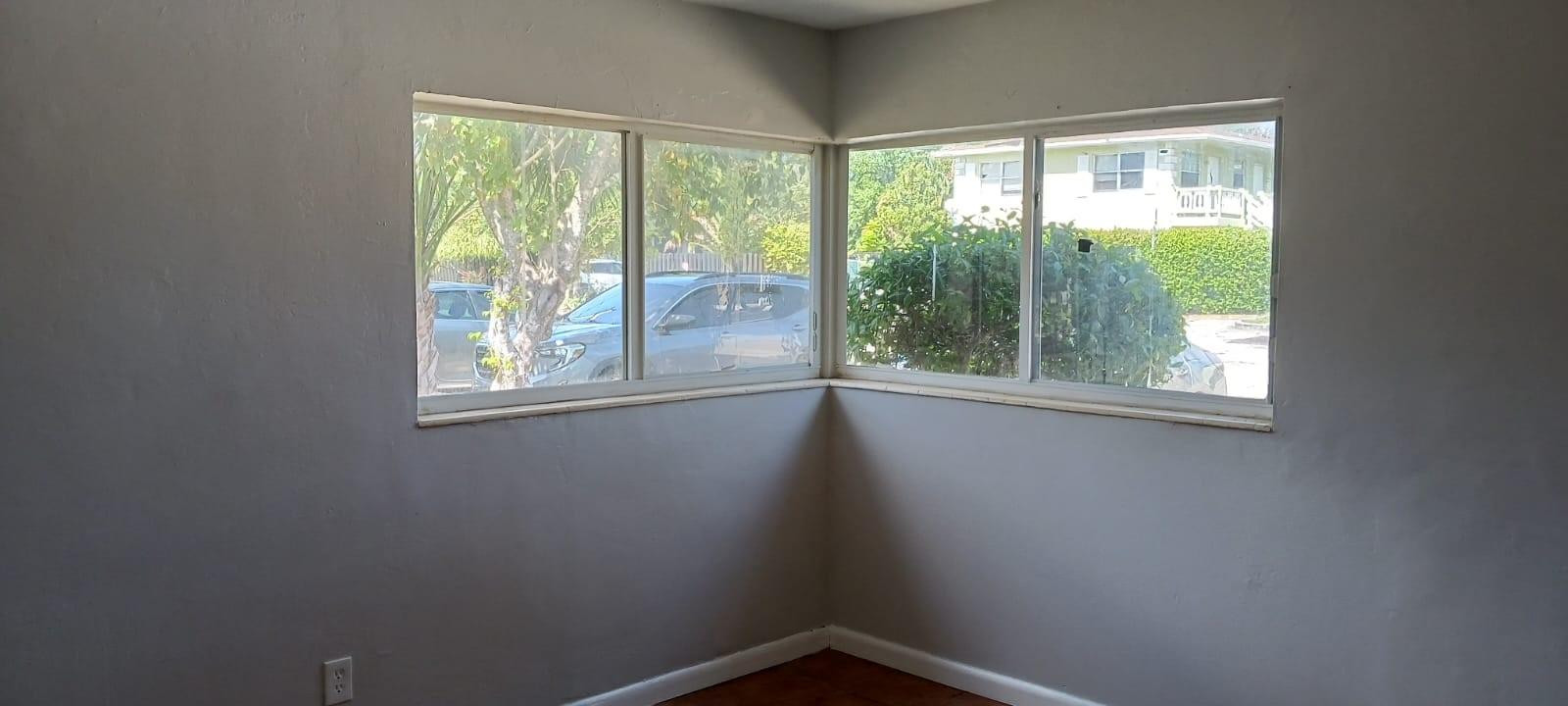 Riverside 3 7-17 B - Residential Lease