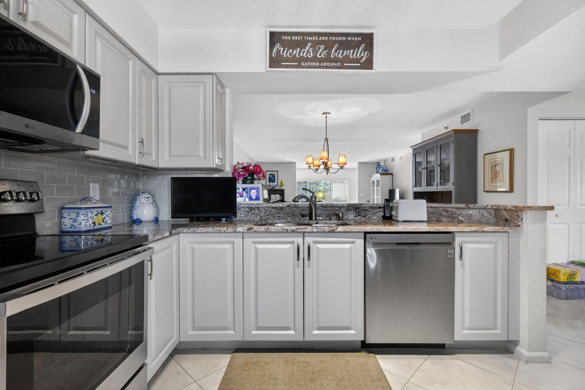 Coral Lakes / Regal Shores - Residential