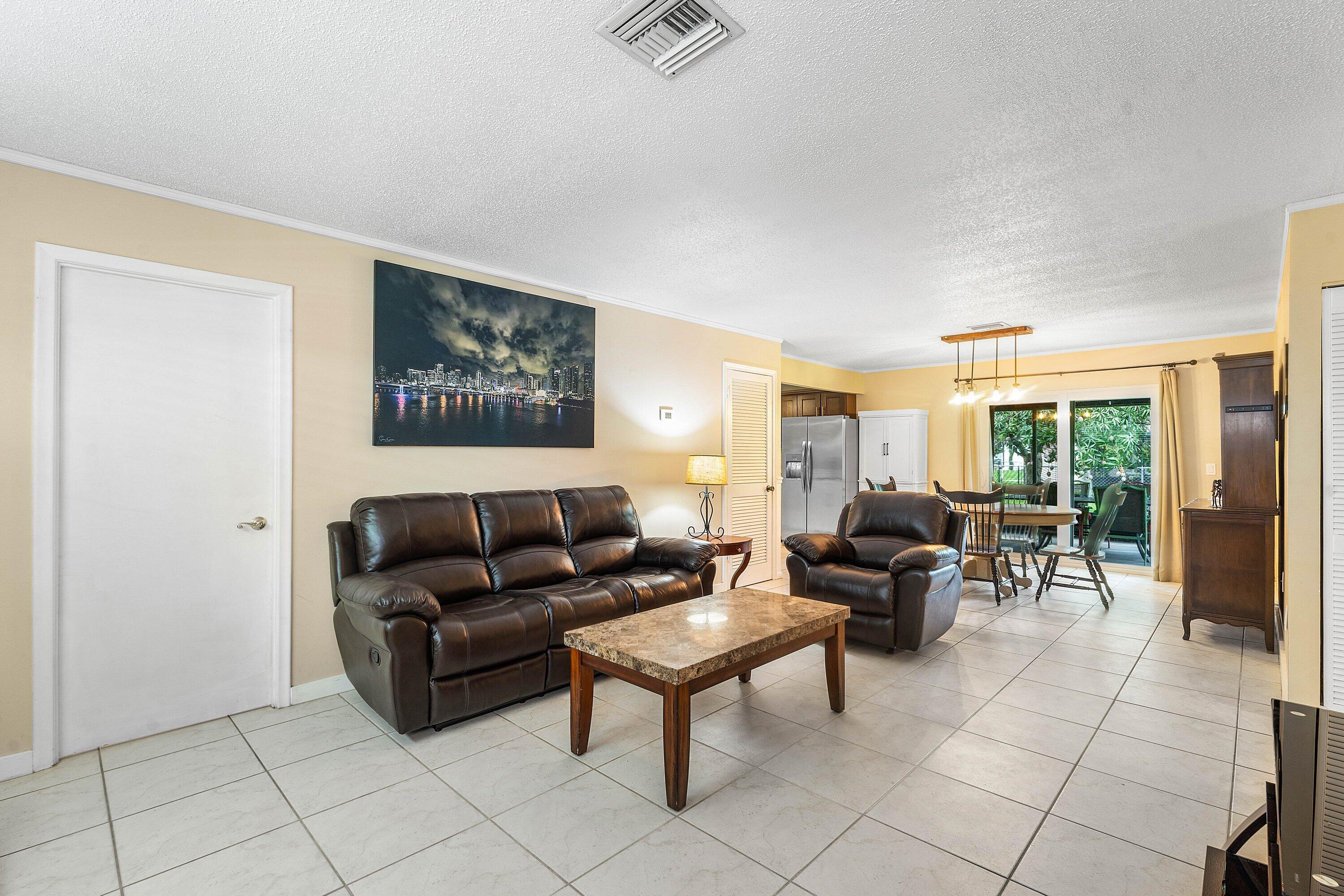 COUNTERPOINT ESTATES 1 - Residential