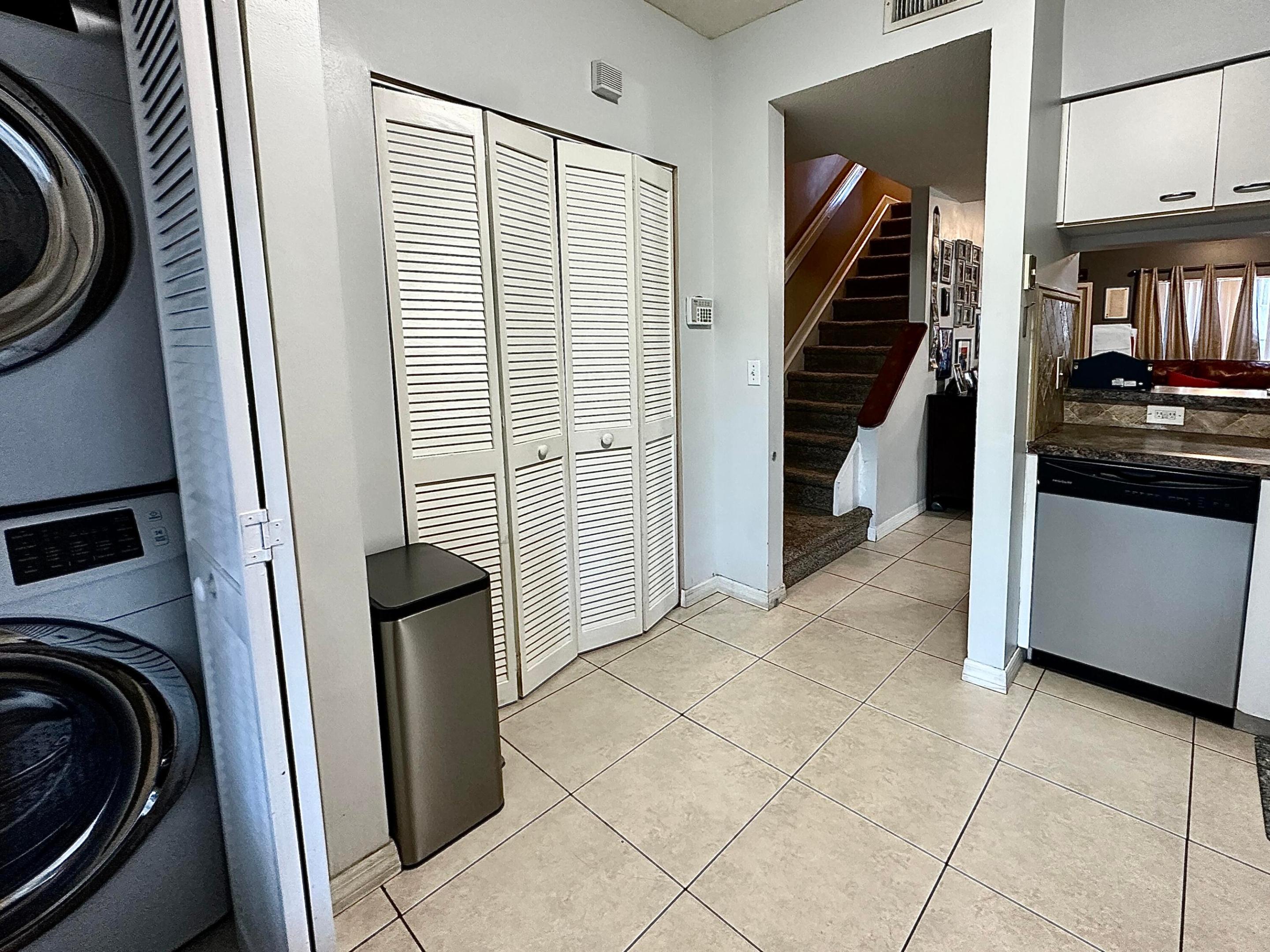 INFANTE PLAT - Residential