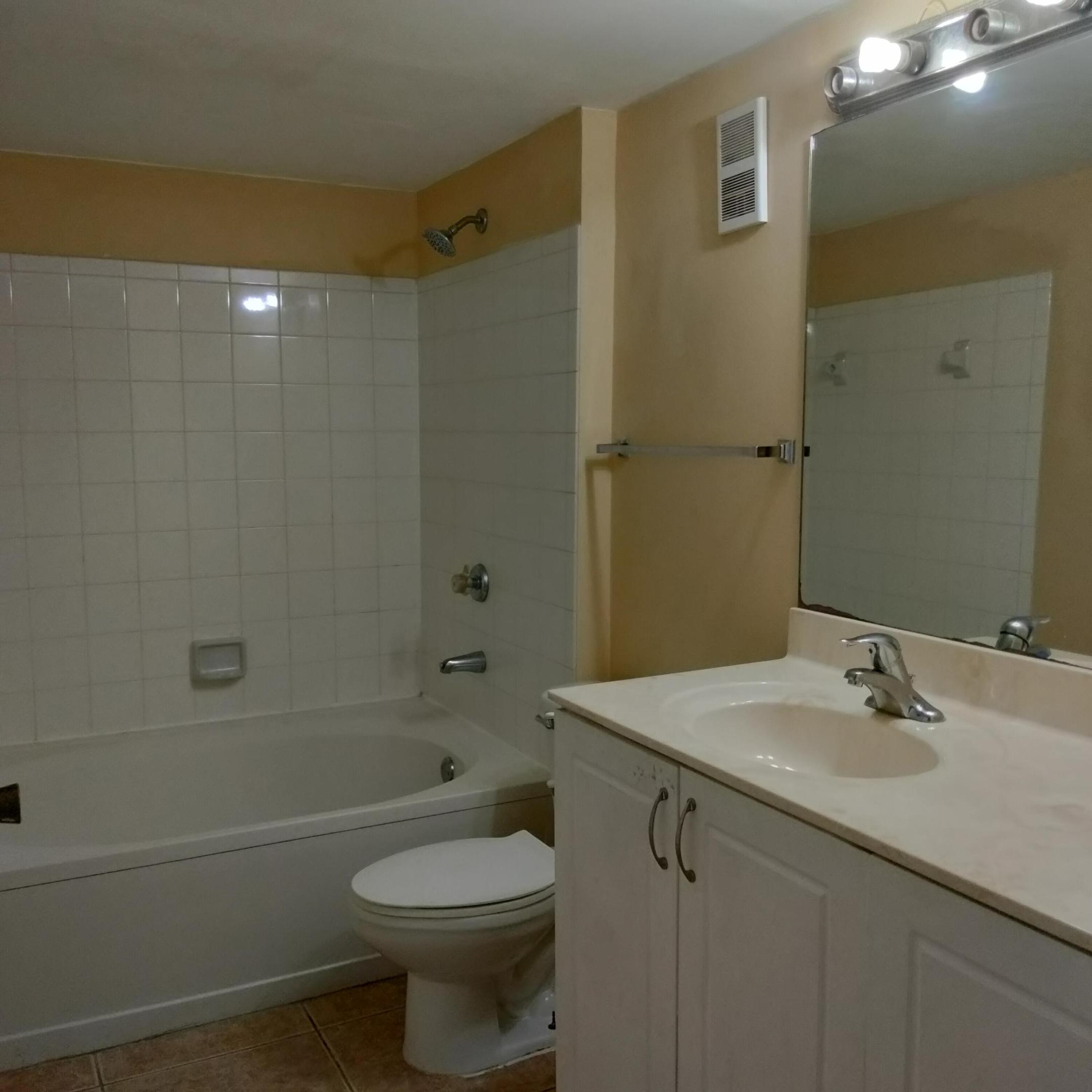 PALM LAKE CONDO - Residential