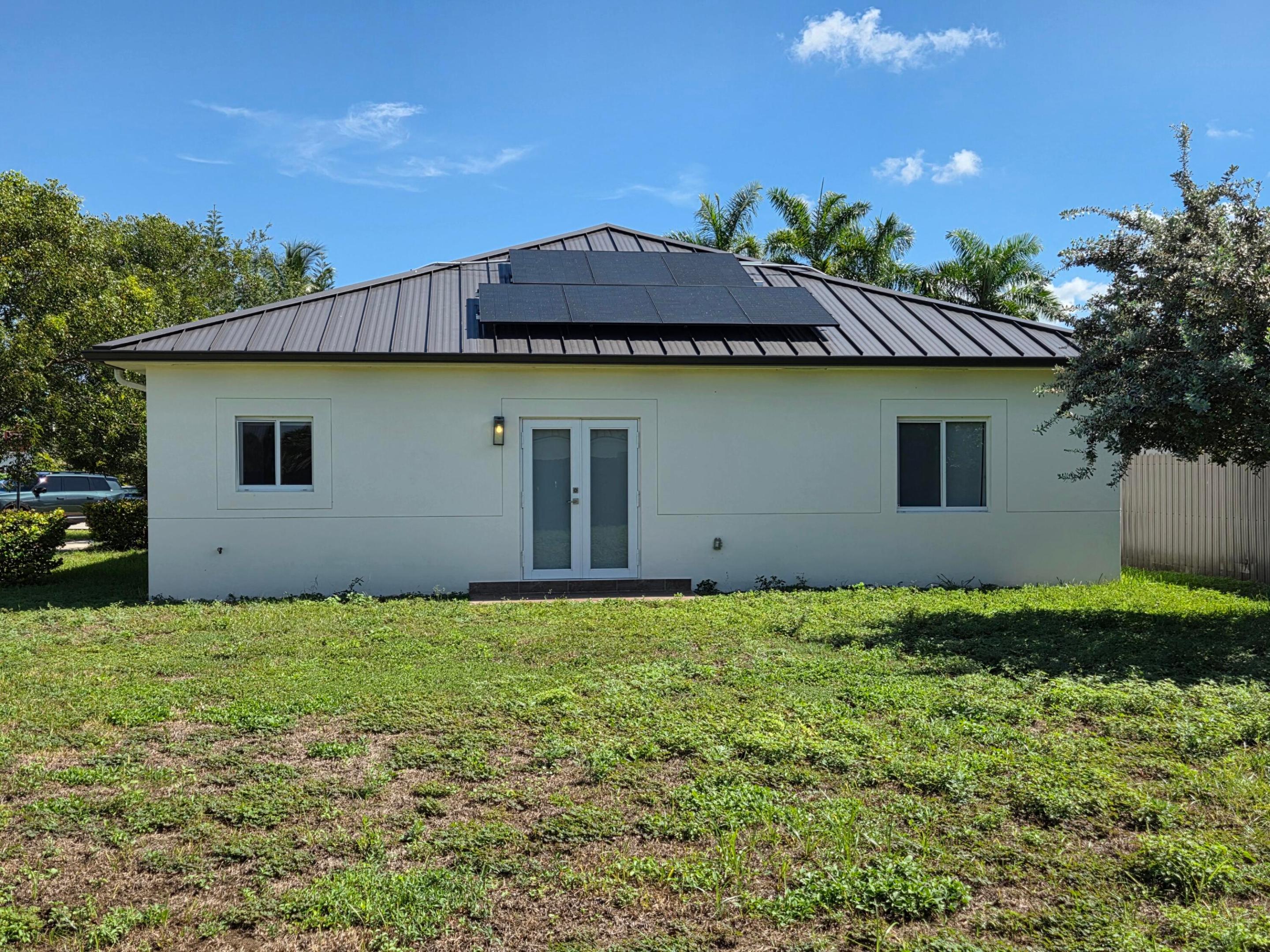 KINGS COURT - Residential
