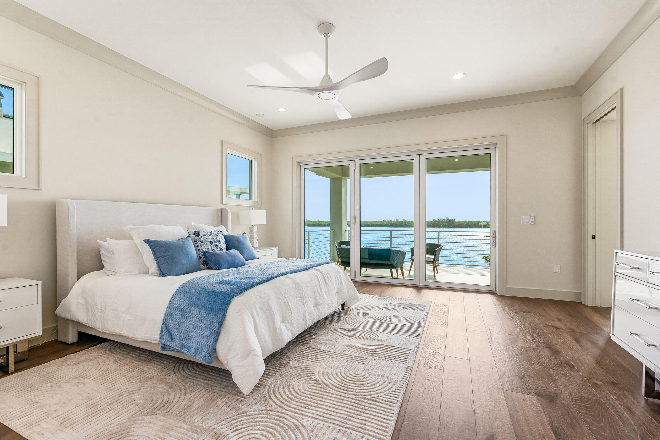 LAGUNA VILLAGE AT GRAND HARBOR - Residential