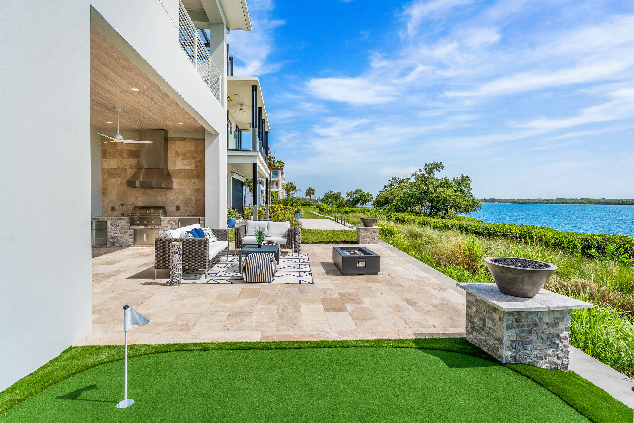 LAGUNA VILLAGE AT GRAND HARBOR - Residential