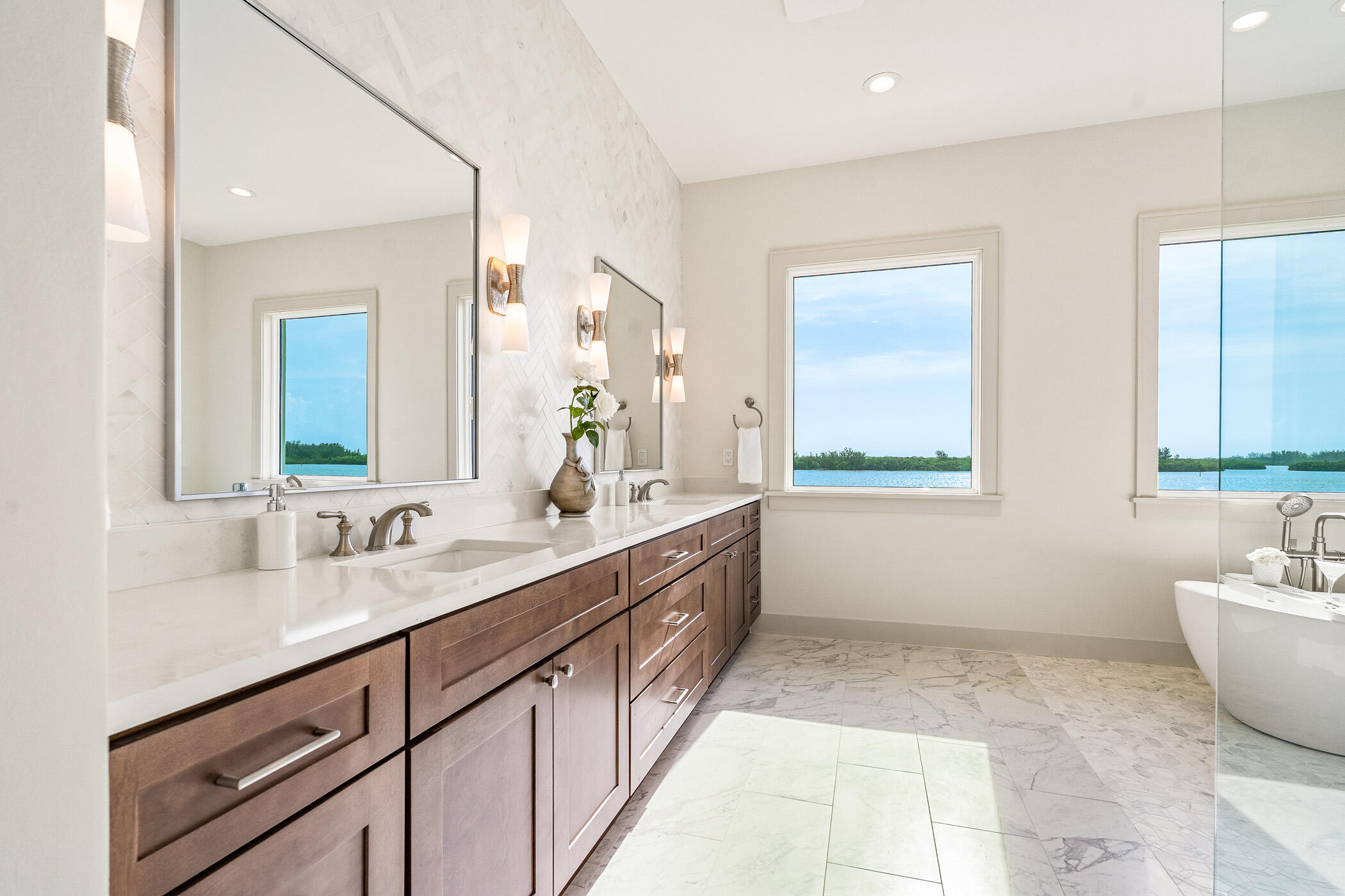 LAGUNA VILLAGE AT GRAND HARBOR - Residential
