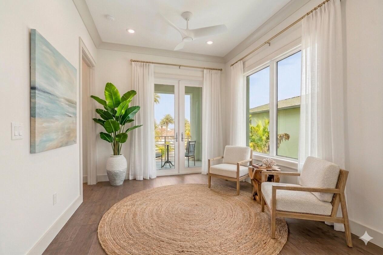 LAGUNA VILLAGE AT GRAND HARBOR - Residential