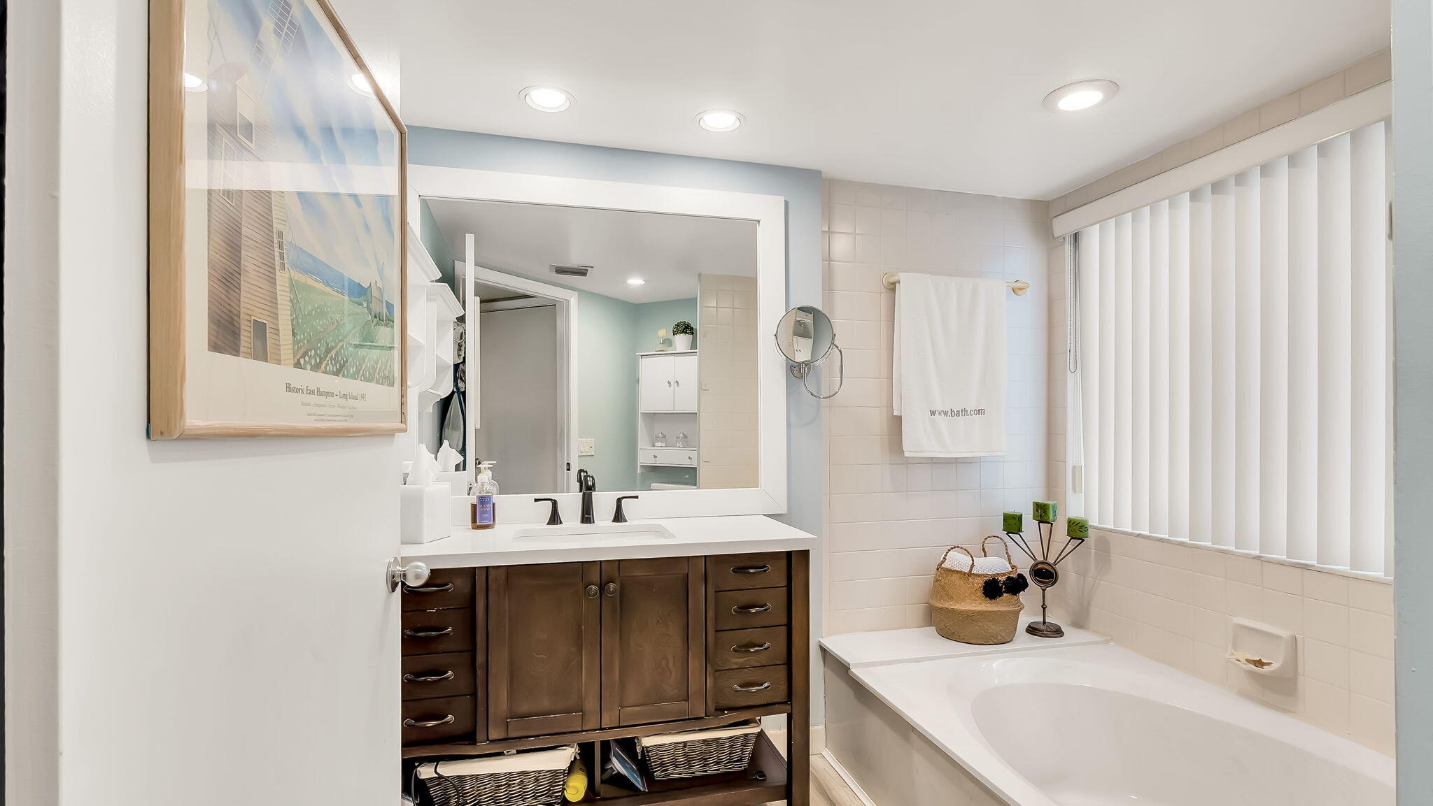 PARC COURT CONDO - Residential