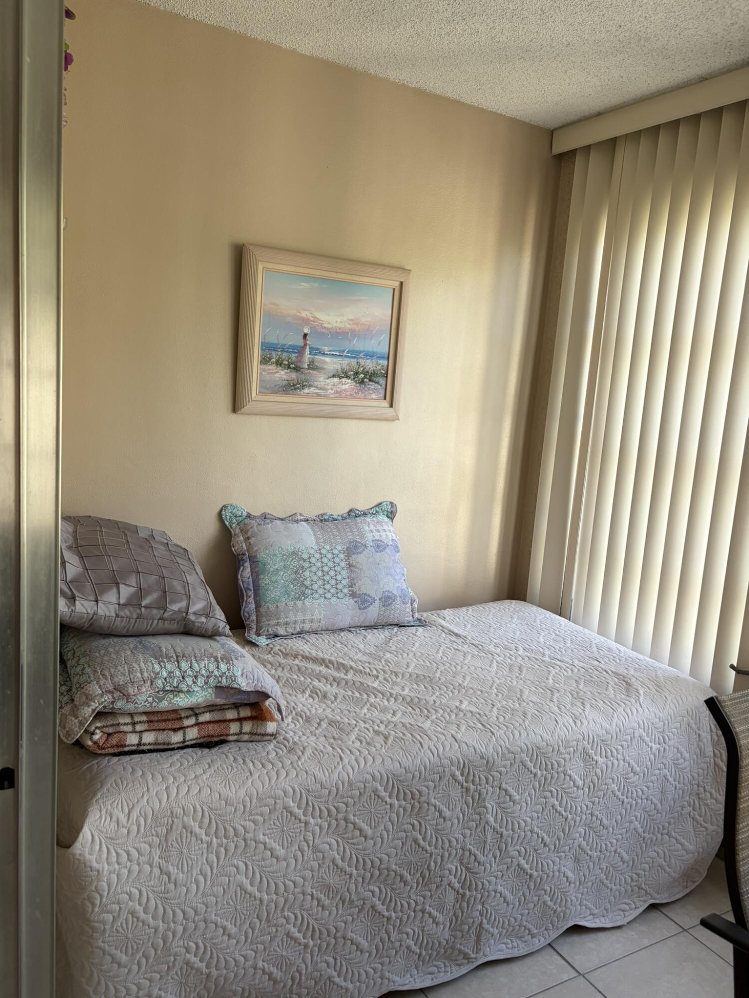 CYPRESS CHASE CONDO NO 8 - Residential