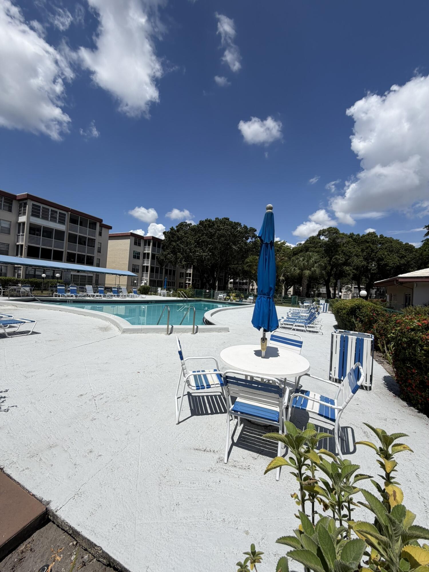 CYPRESS CHASE CONDO NO 8 - Residential