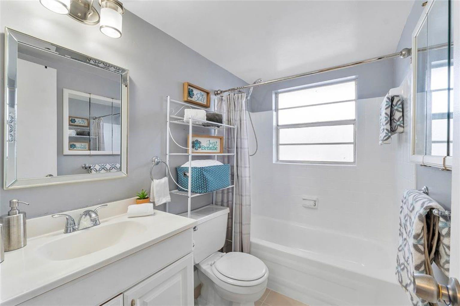 ORIOLE GARDENS CONDO - Residential