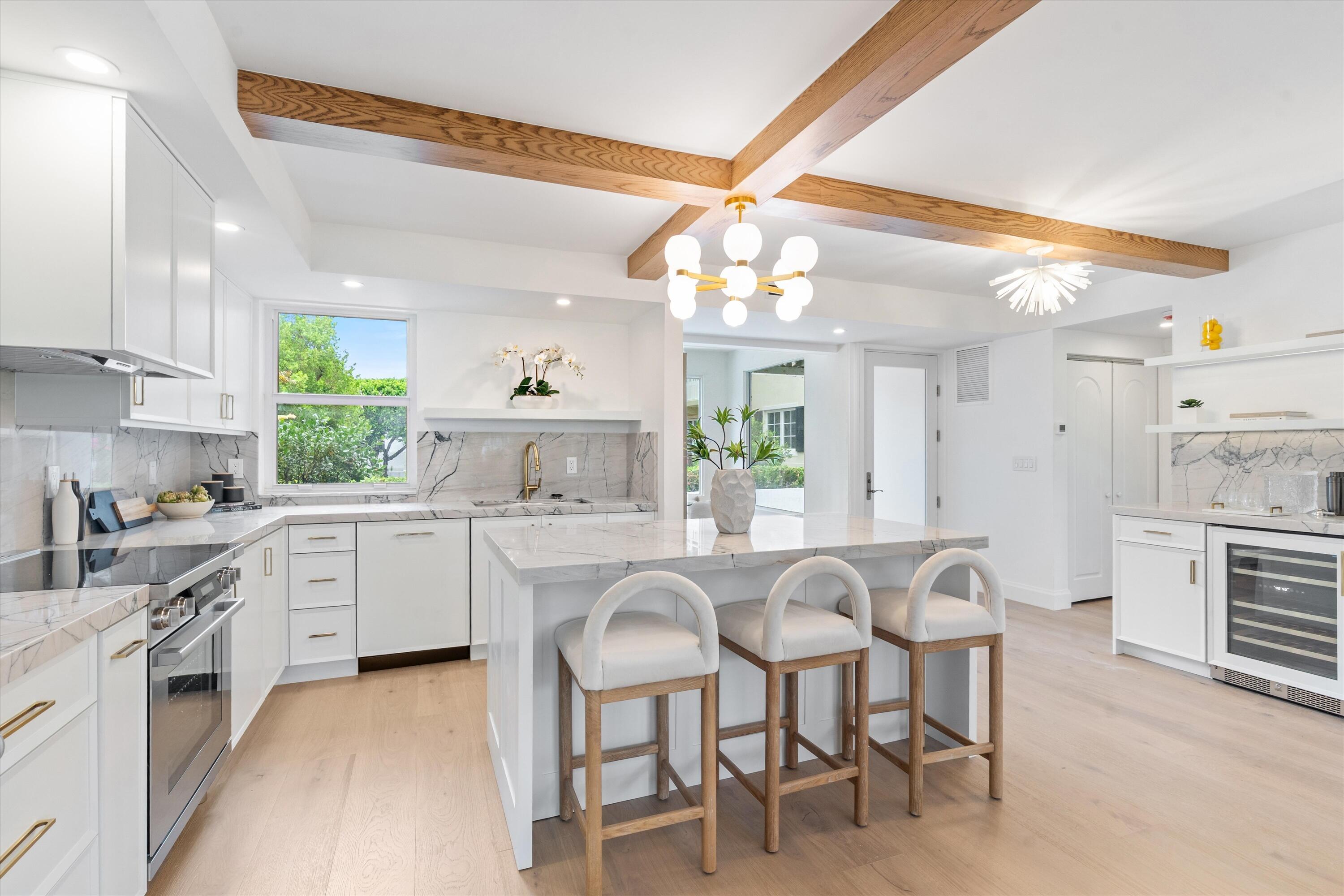 LANIKAI VILLAS CONDO - Residential