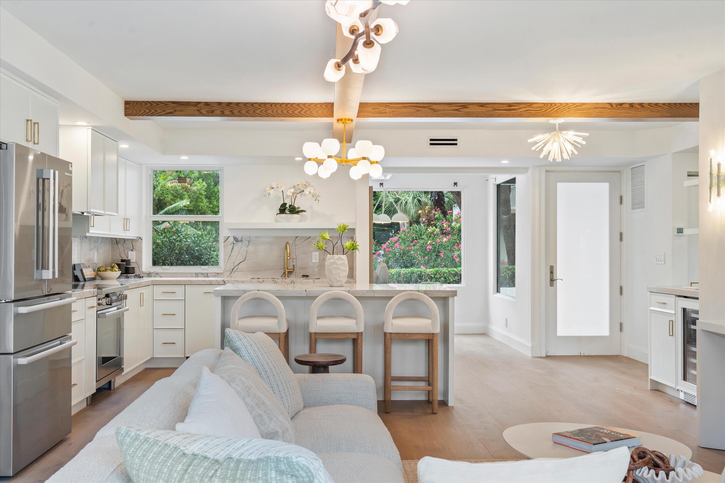 LANIKAI VILLAS CONDO - Residential