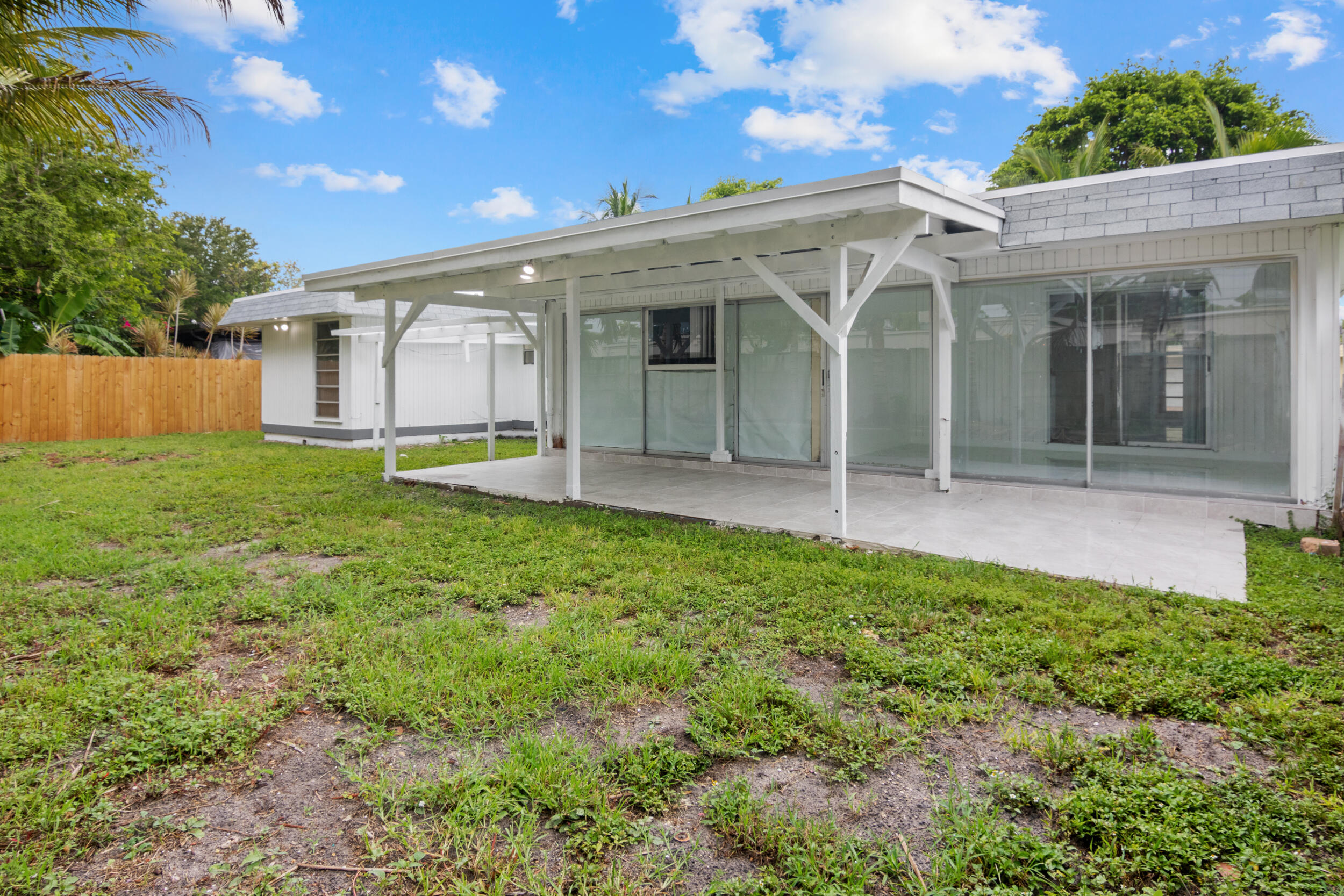 Mainlands Of Tamarac Lake - Residential
