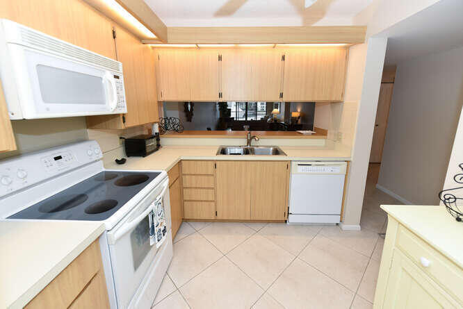 MARINA AT THE BLUFFS CONDO - Residential Lease