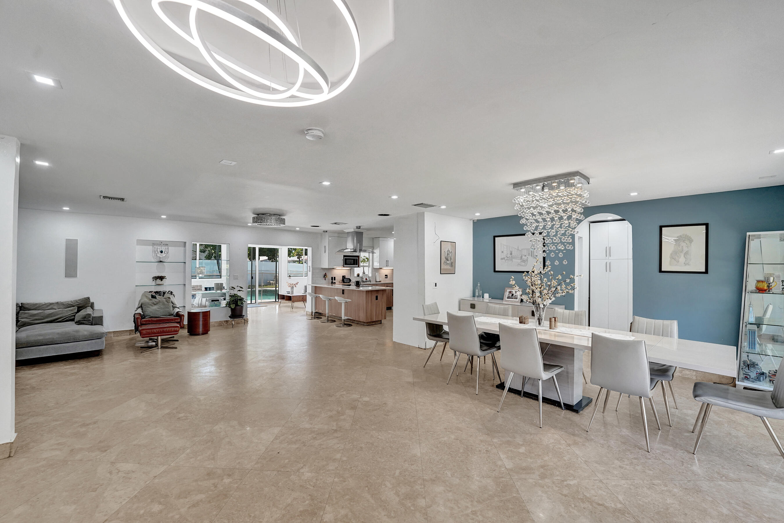 EMERALD HILLS - Residential Lease