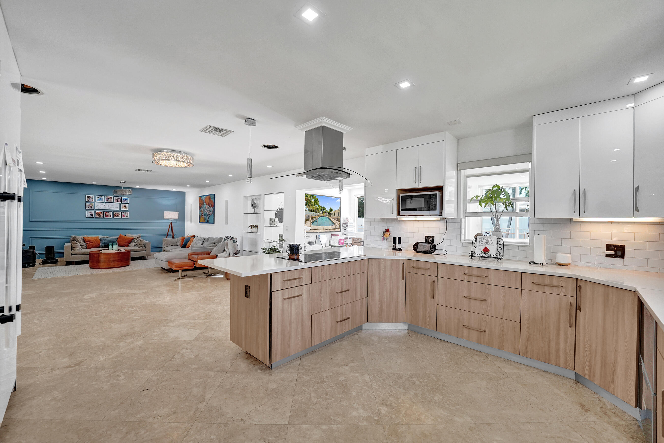 EMERALD HILLS - Residential Lease