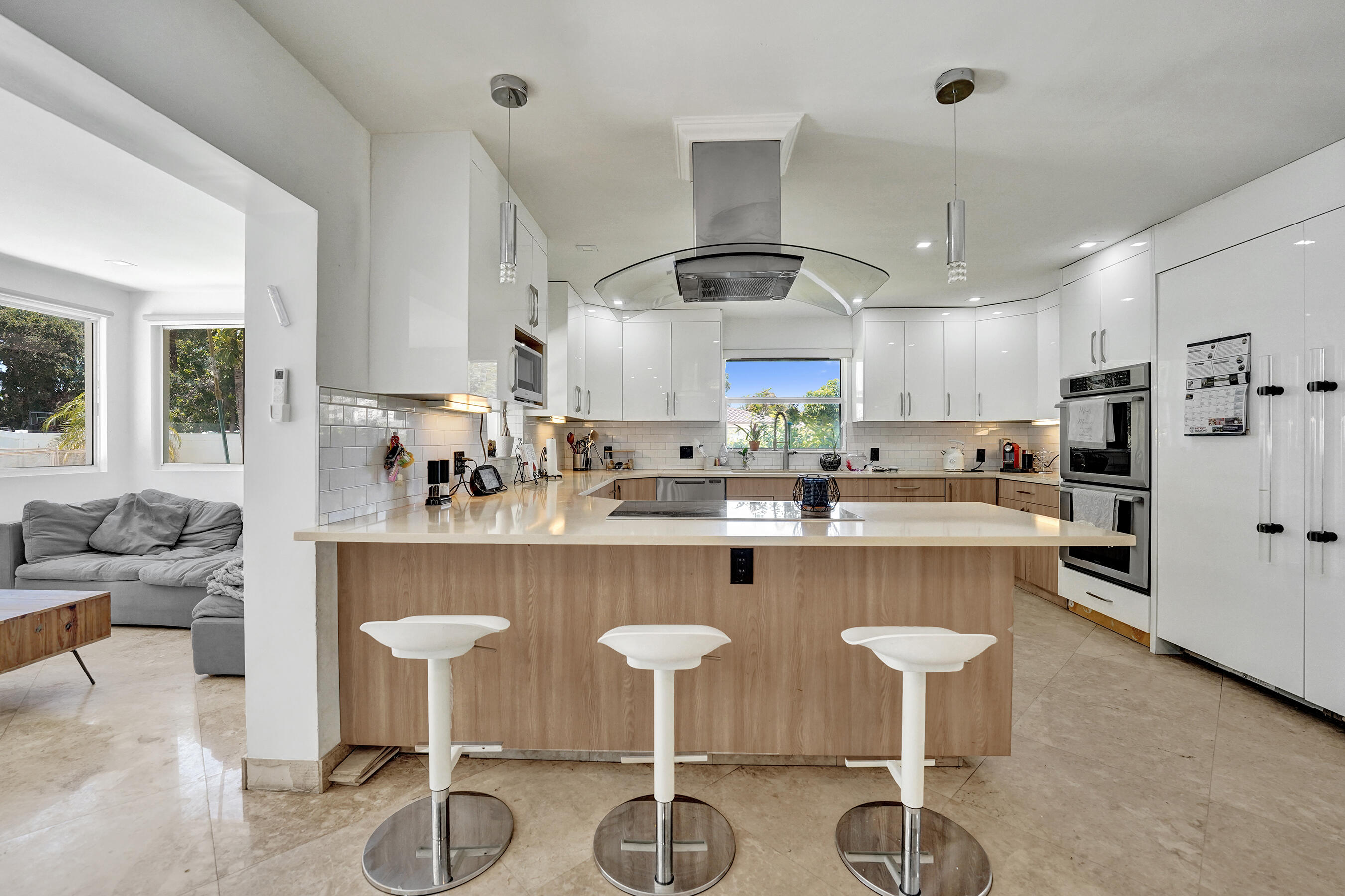 EMERALD HILLS - Residential Lease