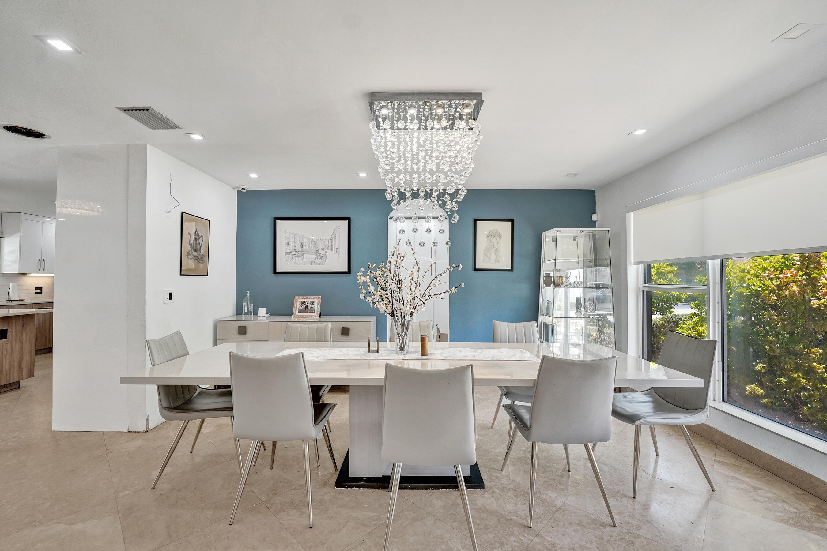 EMERALD HILLS - Residential Lease