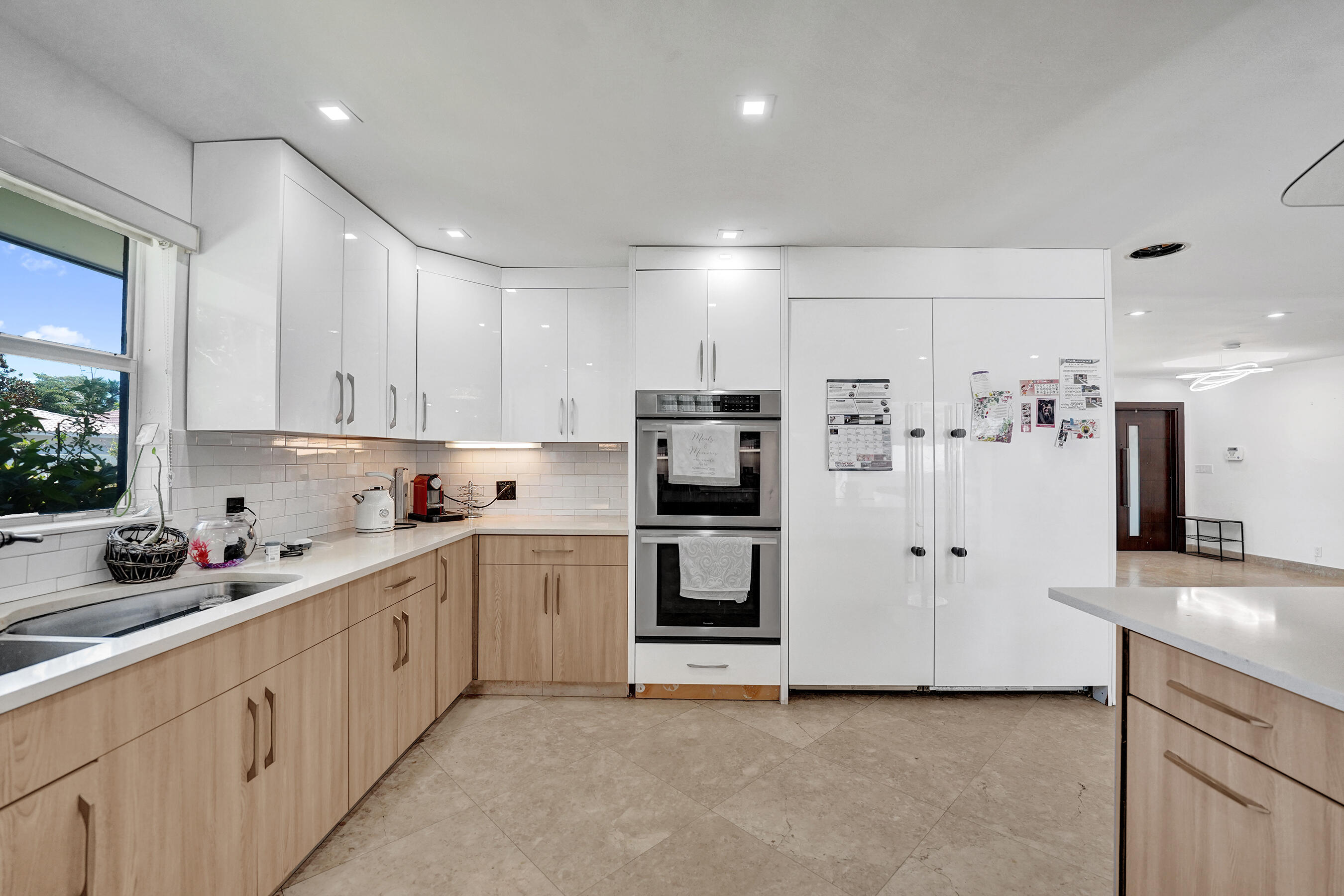 EMERALD HILLS - Residential Lease