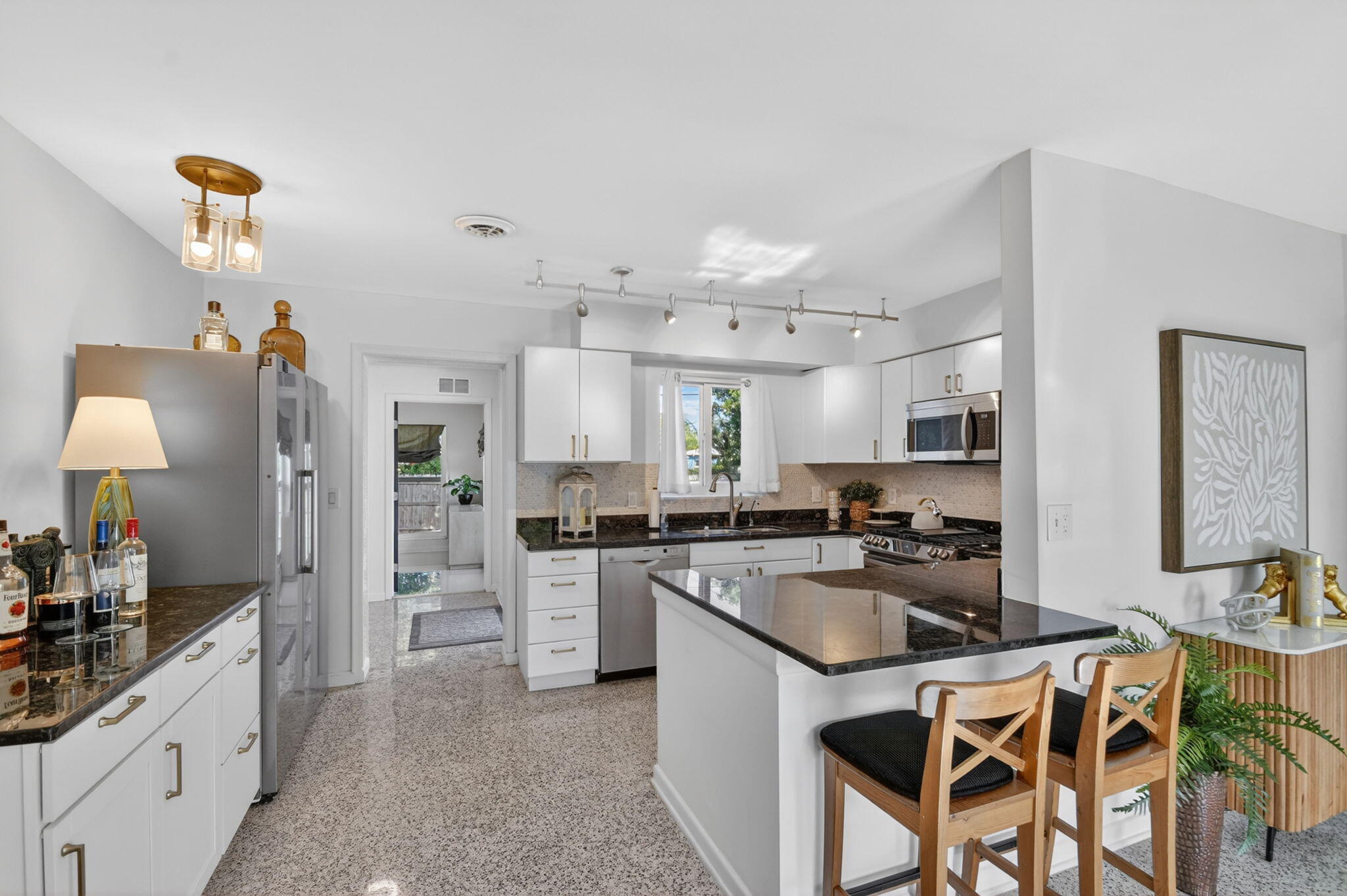 NORTH LAKE WORTH - Residential