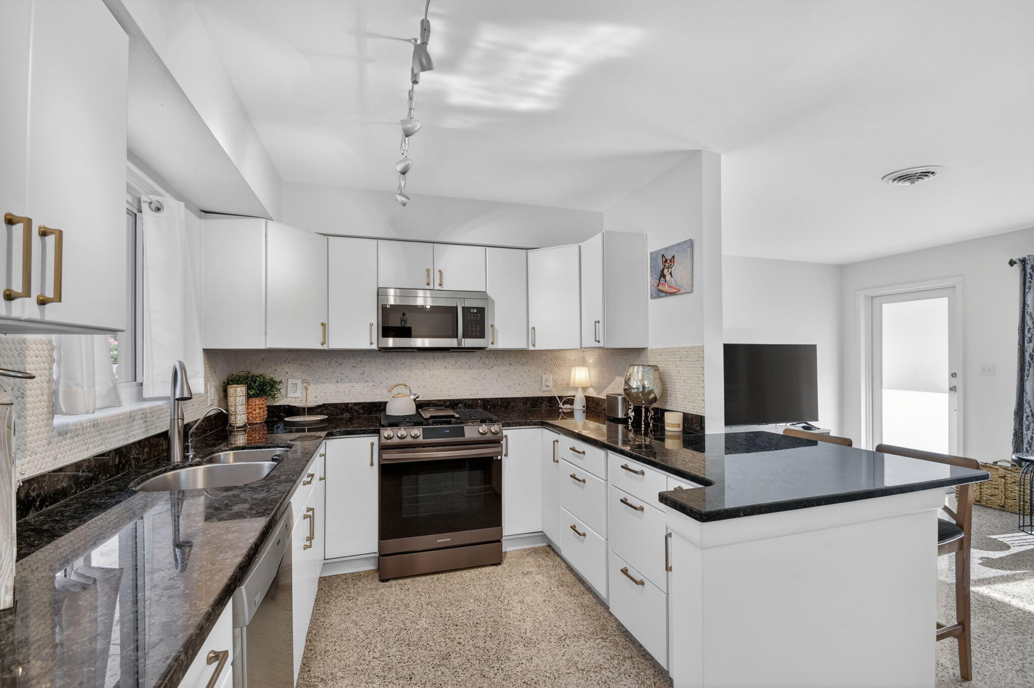 NORTH LAKE WORTH - Residential