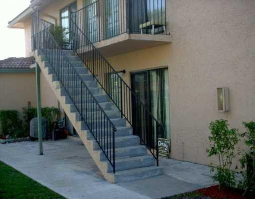 ROYAL PALMS OF CORAL - Residential Lease