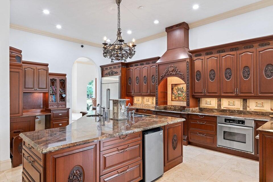 PALM BEACH POINT - Residential