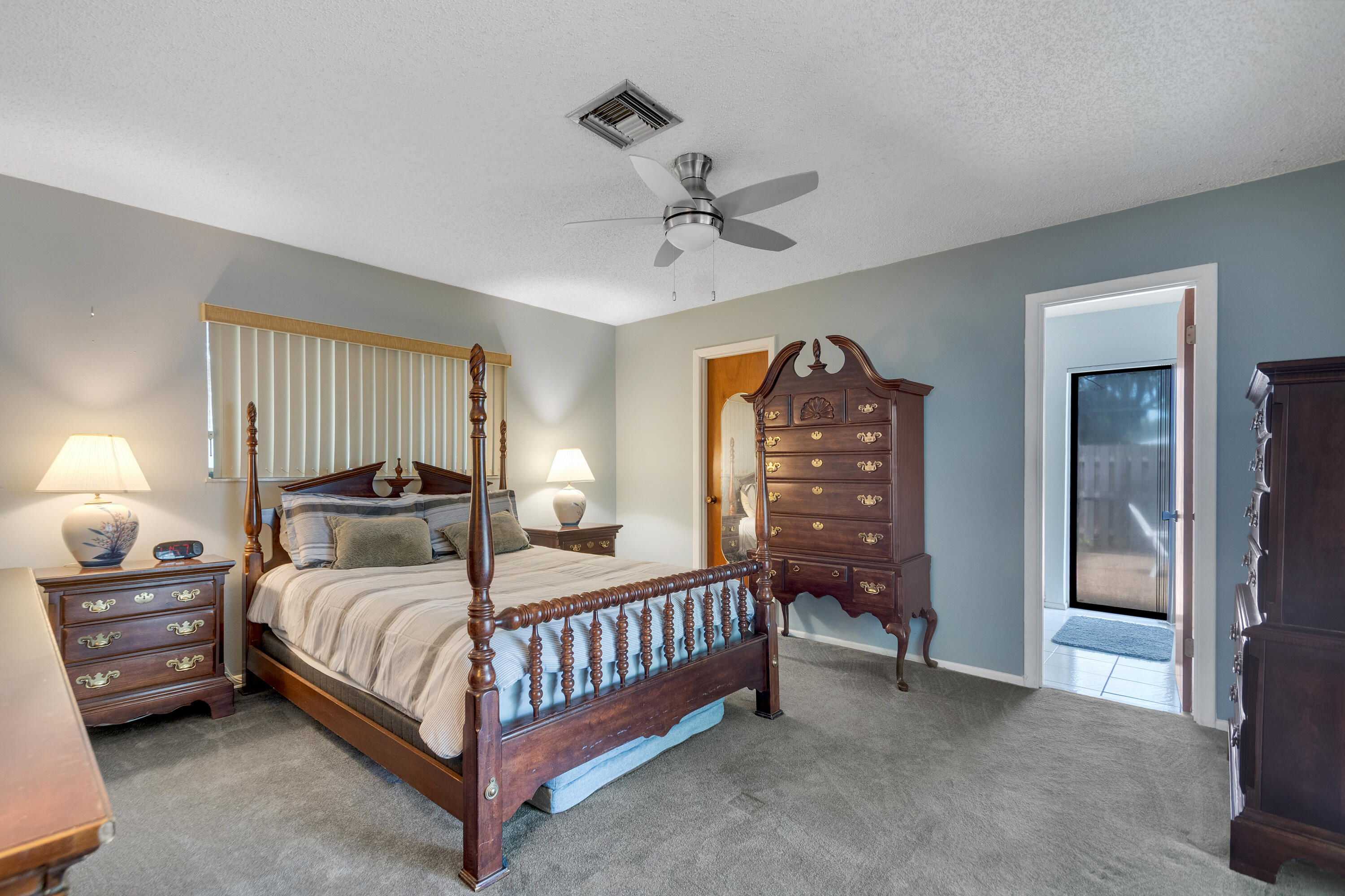 WEST SIDE VILLAS - Residential