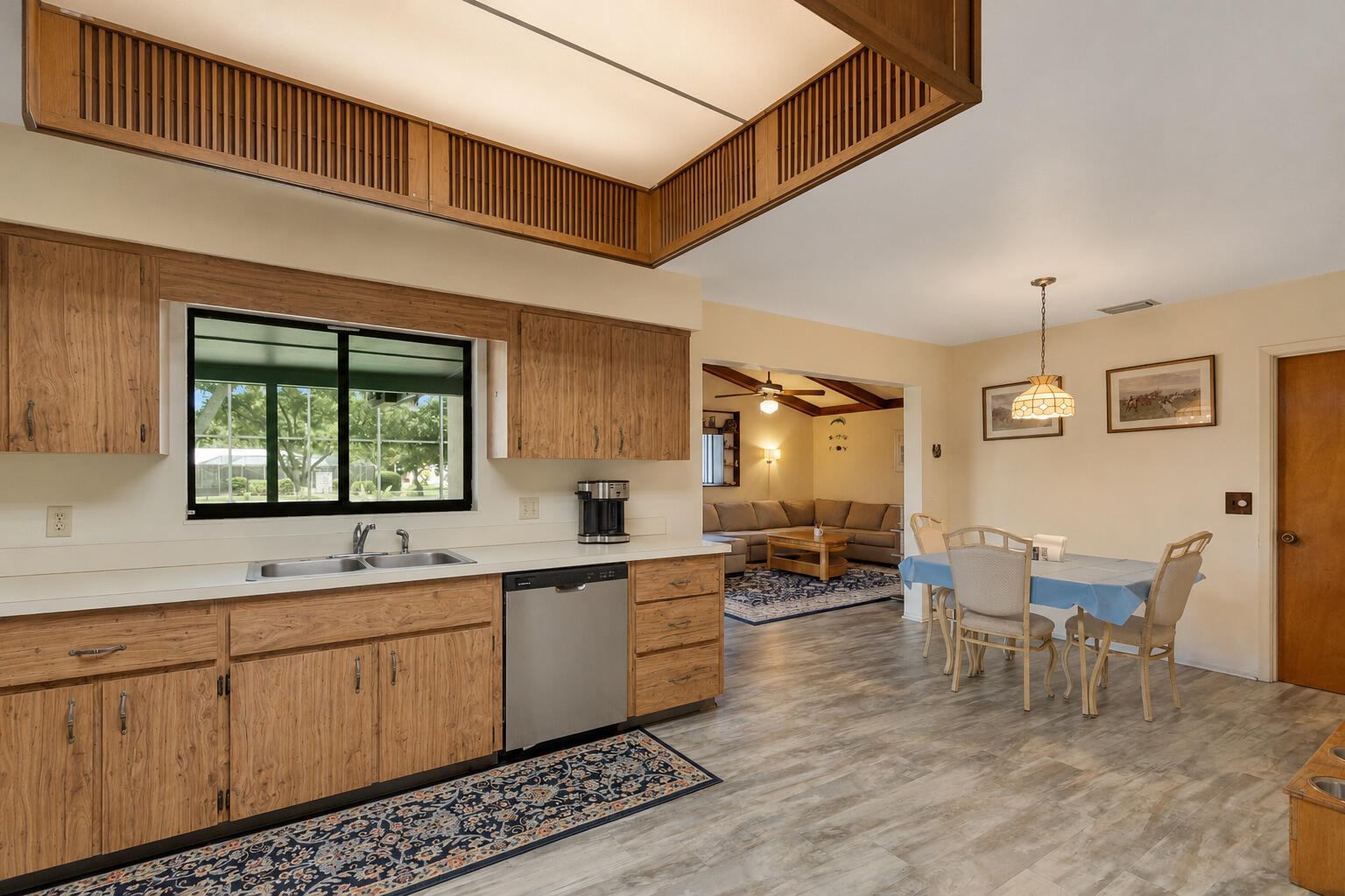 WEST SIDE VILLAS - Residential