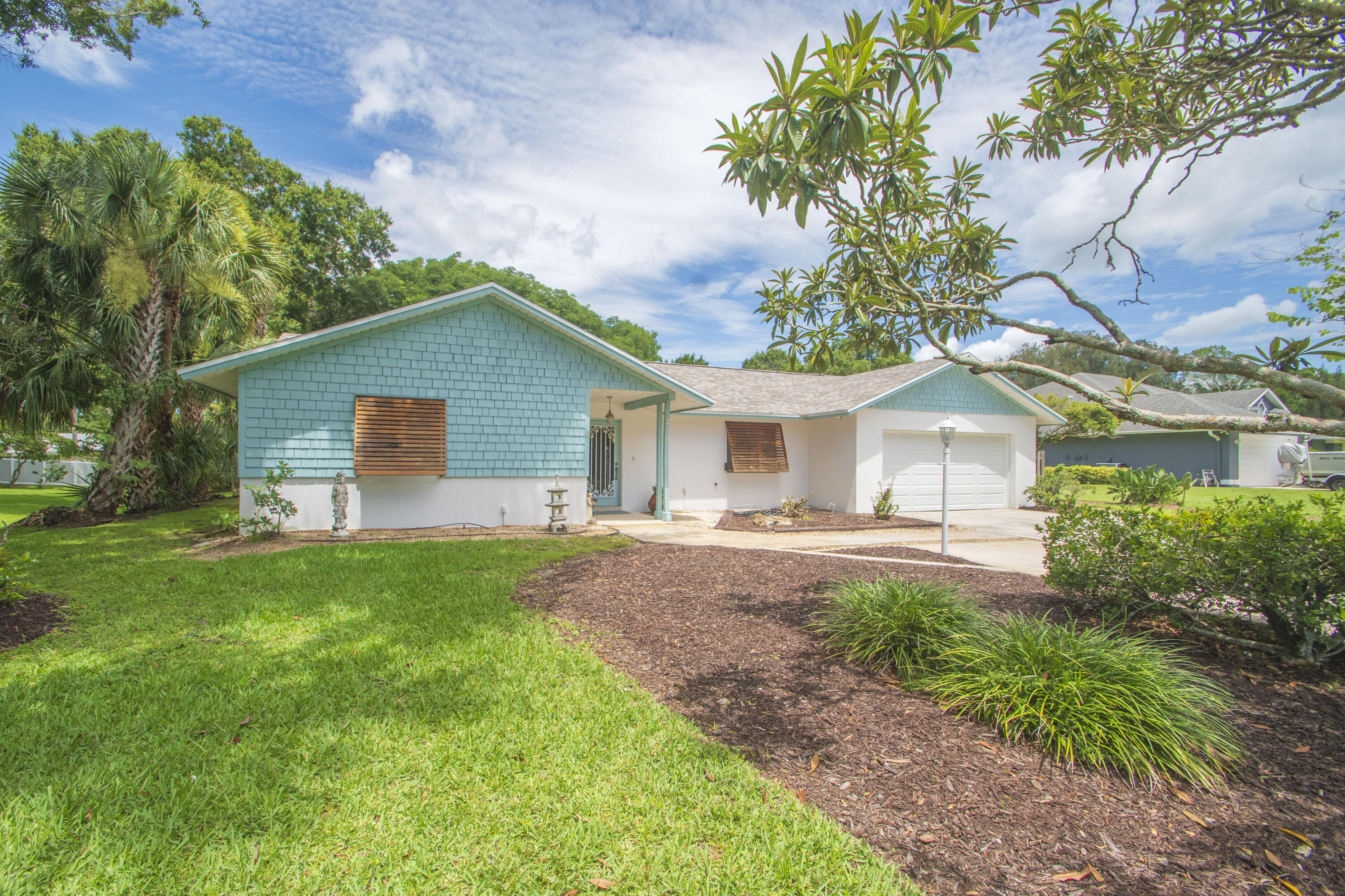 WEST SIDE VILLAS - Residential