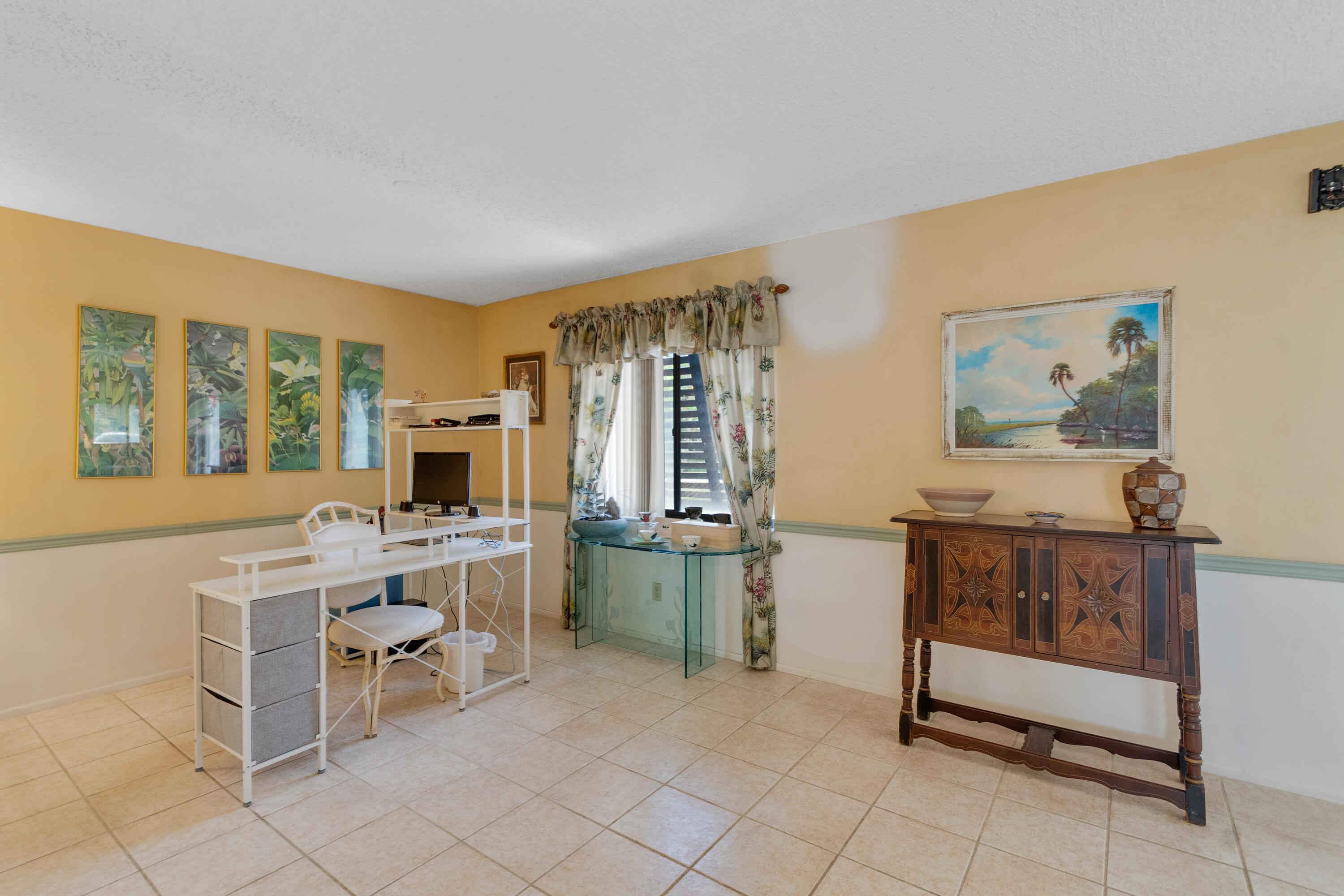 WEST SIDE VILLAS - Residential