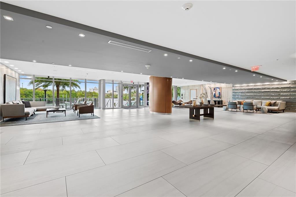 RIVA - Residential