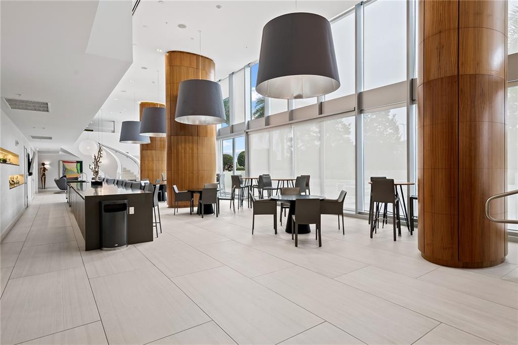 RIVA - Residential