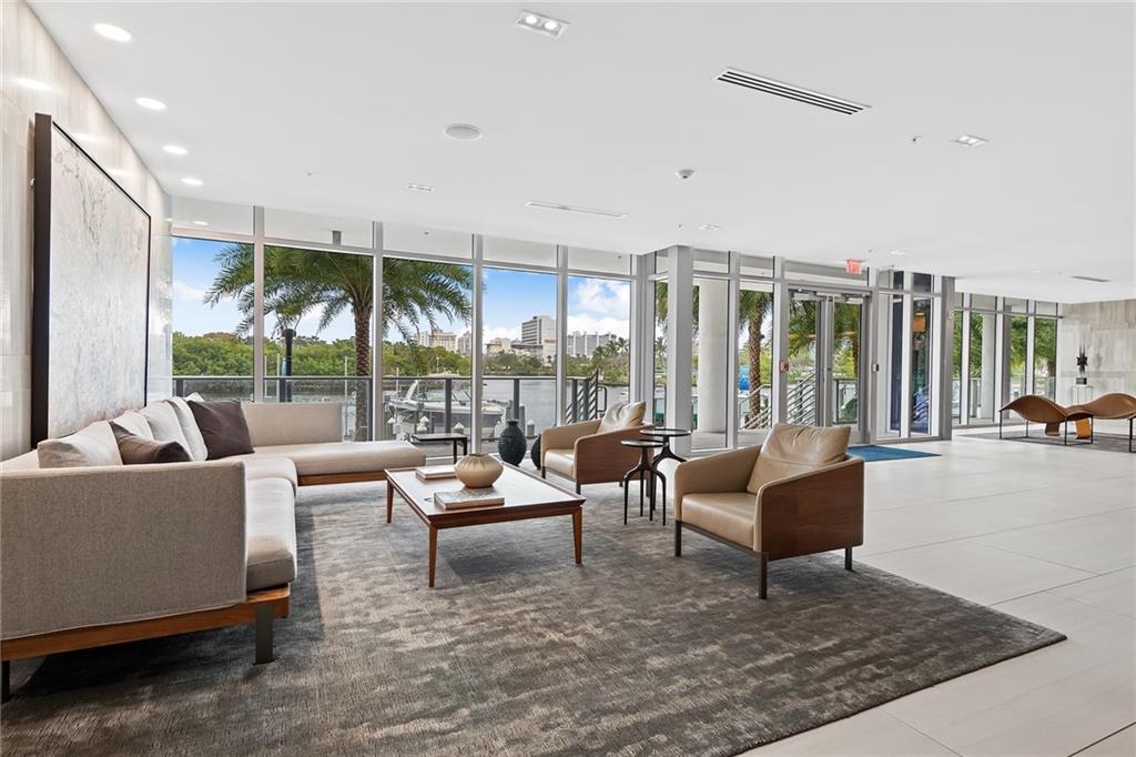 RIVA - Residential