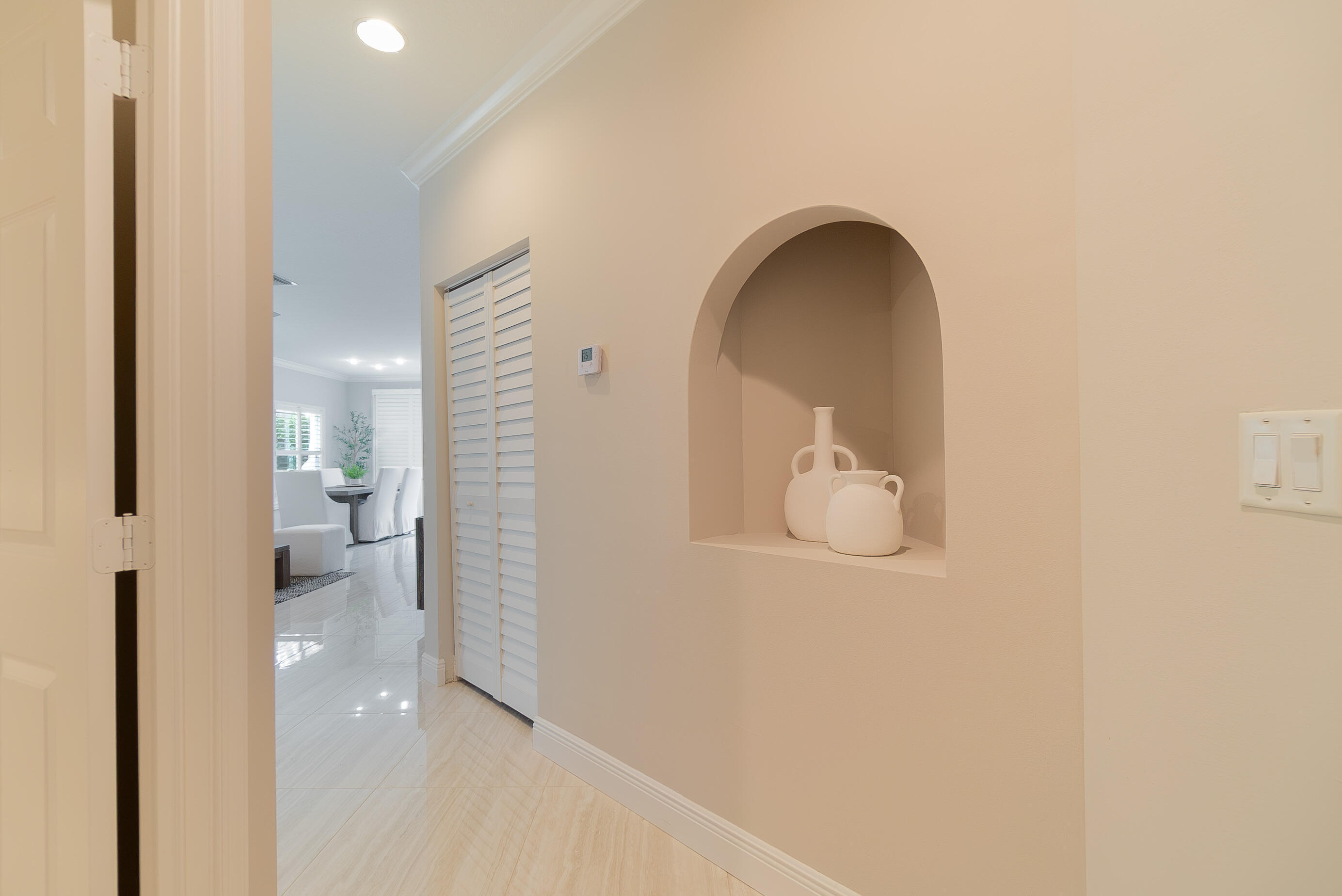 SHORES AT WELLINGTON CONDO - Residential