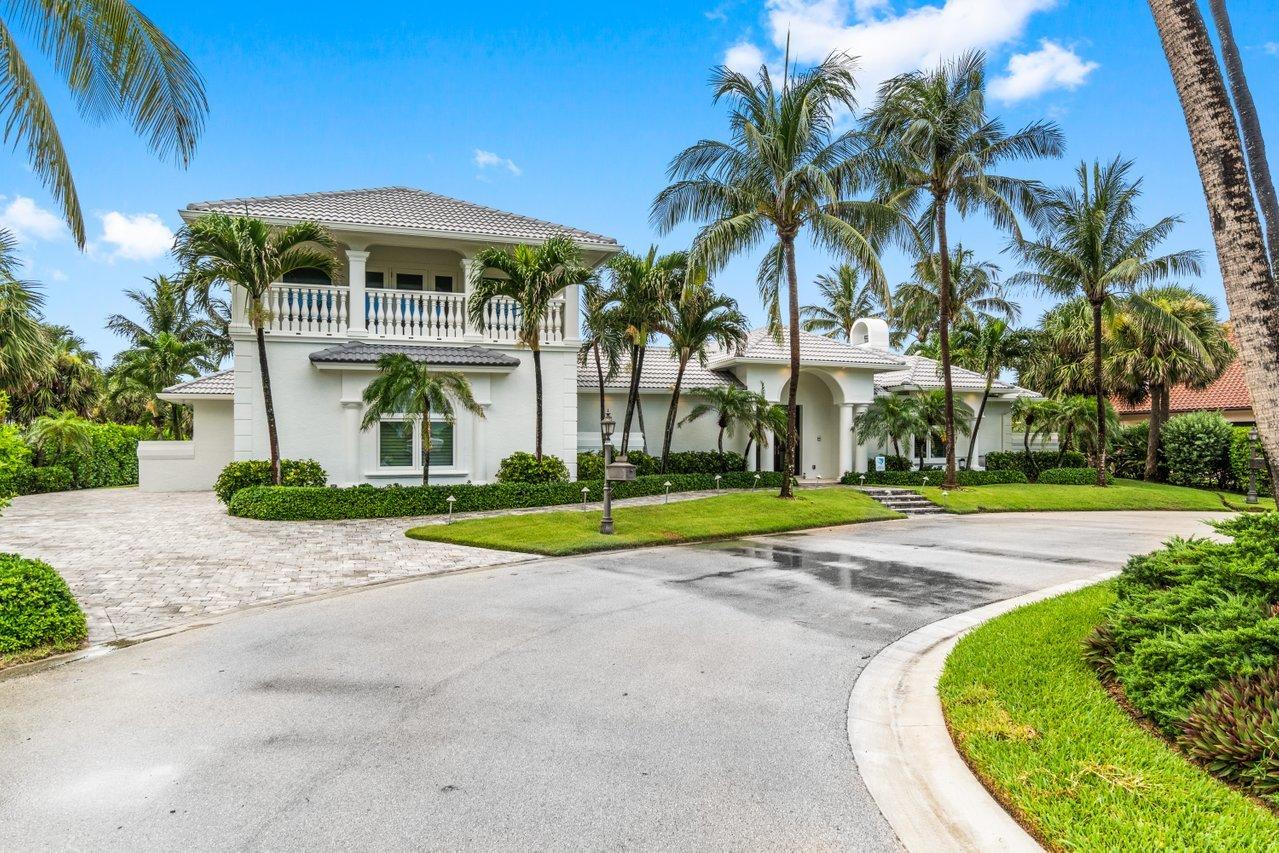 SAILFISH POINT - Residential