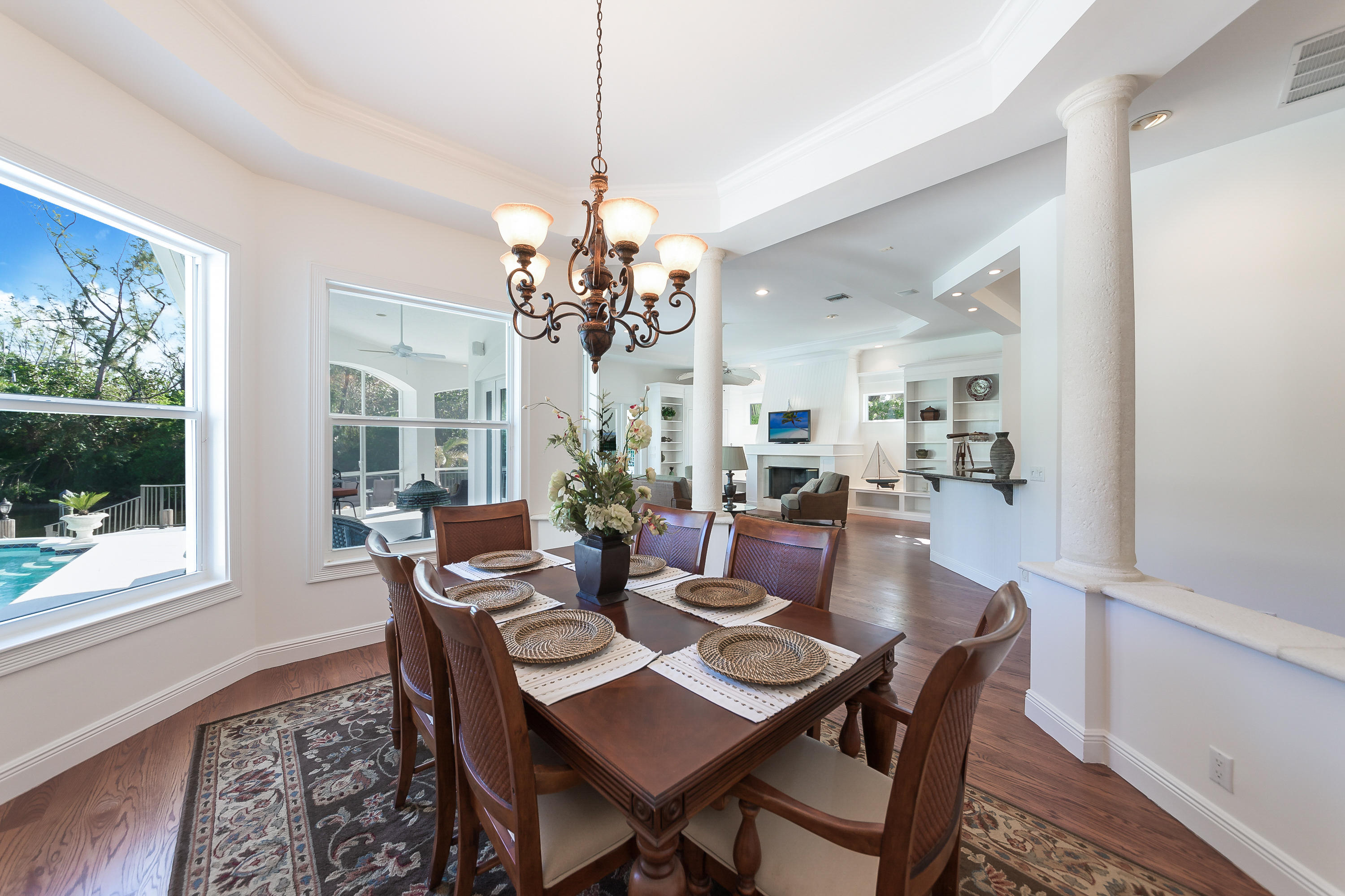 ROYAL PALM YACHT & COUNTRY CLUB - Residential