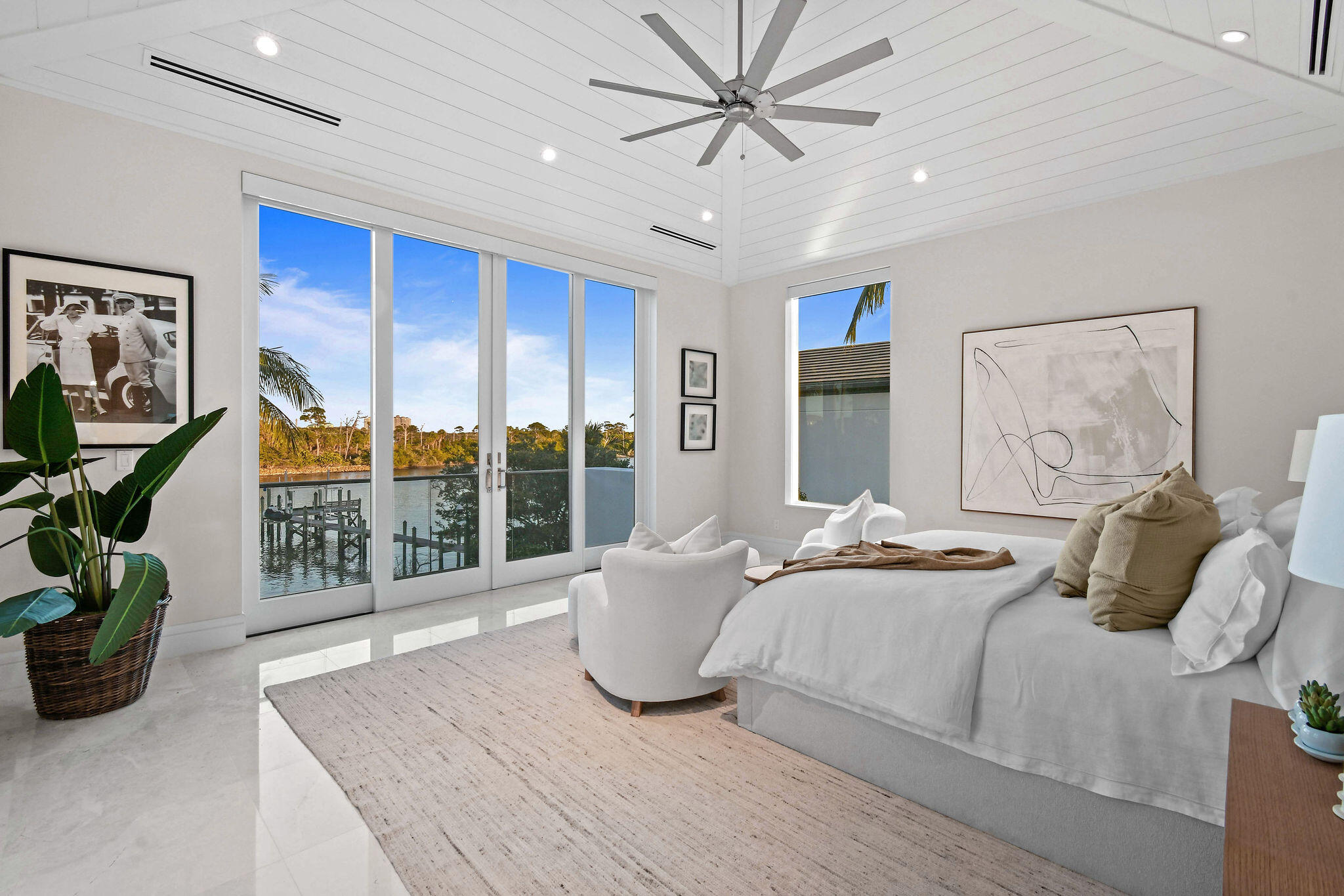 HARBOR PLACE - Residential