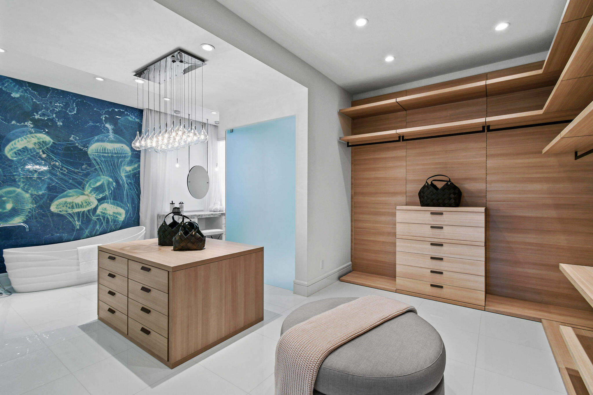 HARBOR PLACE - Residential