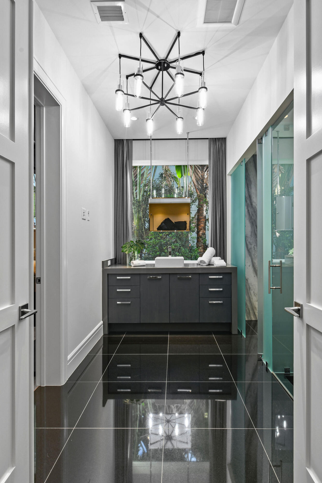 HARBOR PLACE - Residential