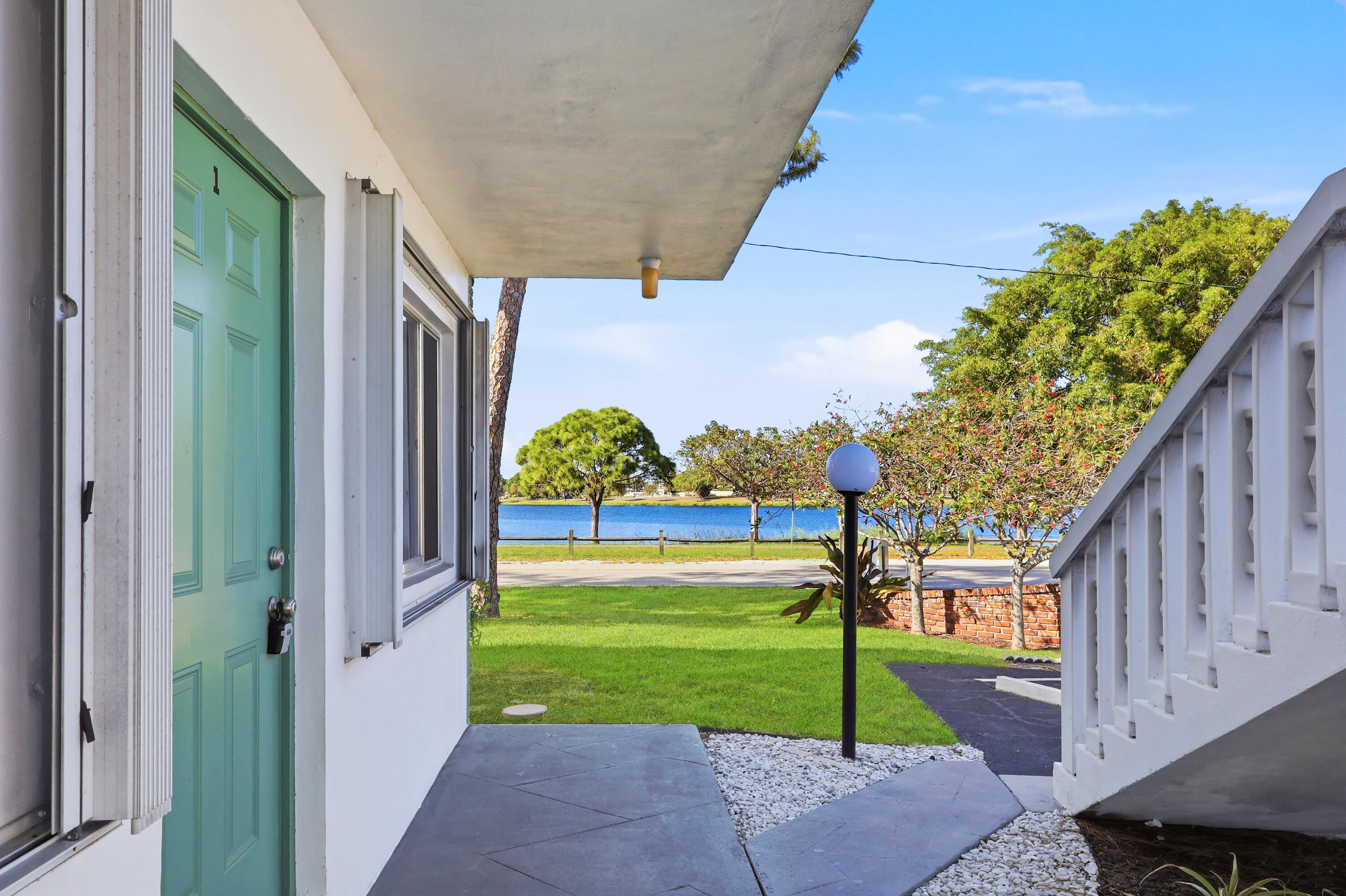 LAKESIDE POINT APT 2 CONDO - Residential