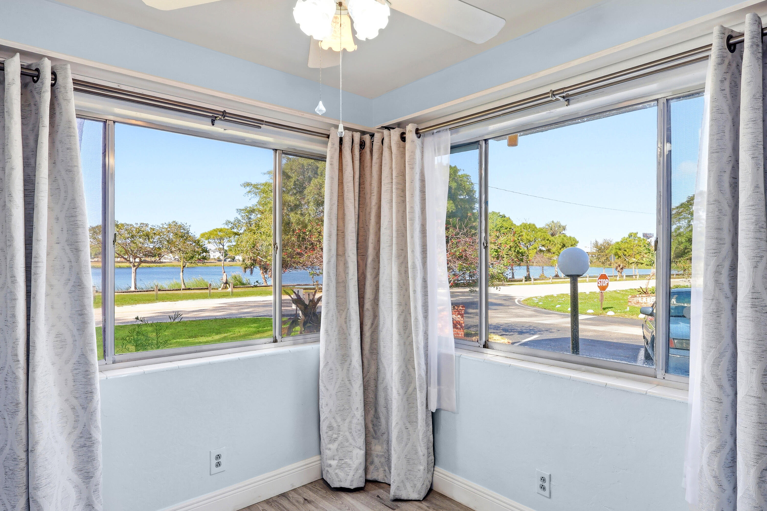 LAKESIDE POINT APT 2 CONDO - Residential