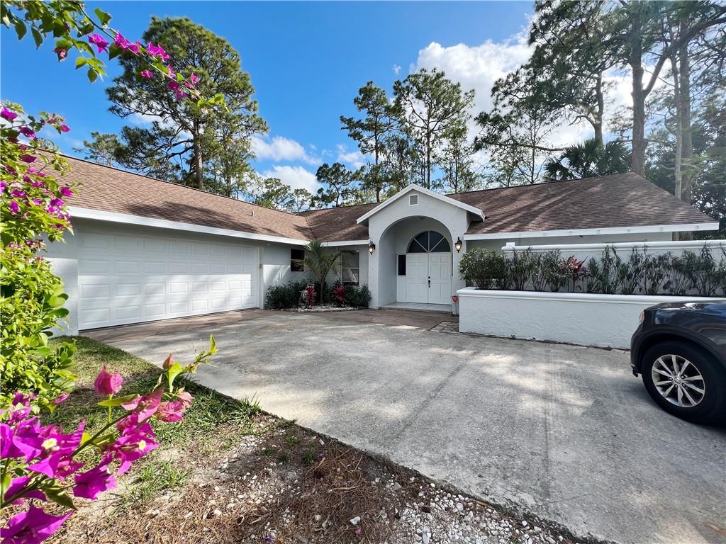 Sugar Pond Manor Wellingt - Residential
