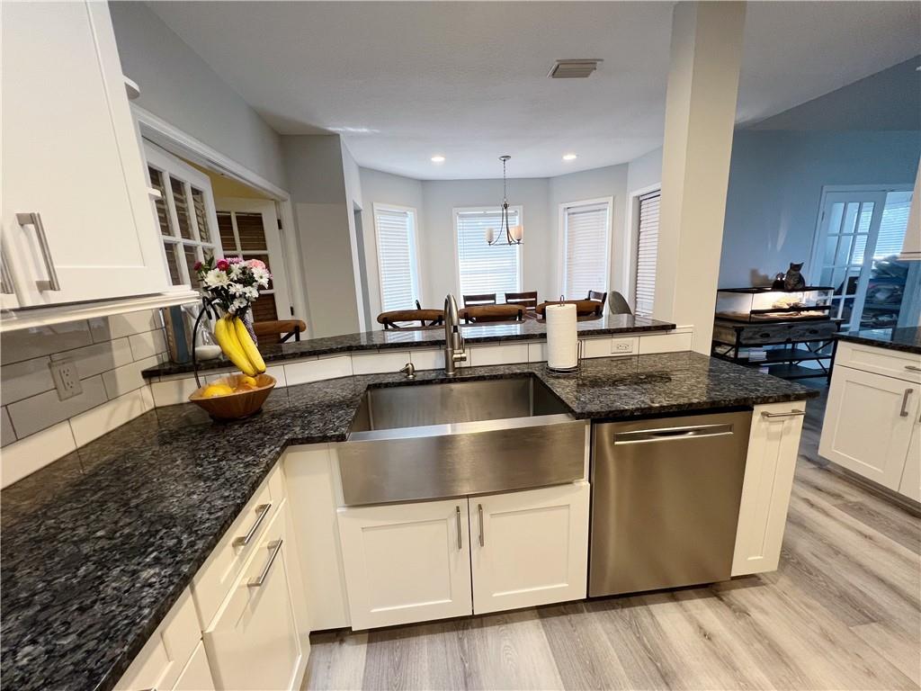 Sugar Pond Manor Wellingt - Residential
