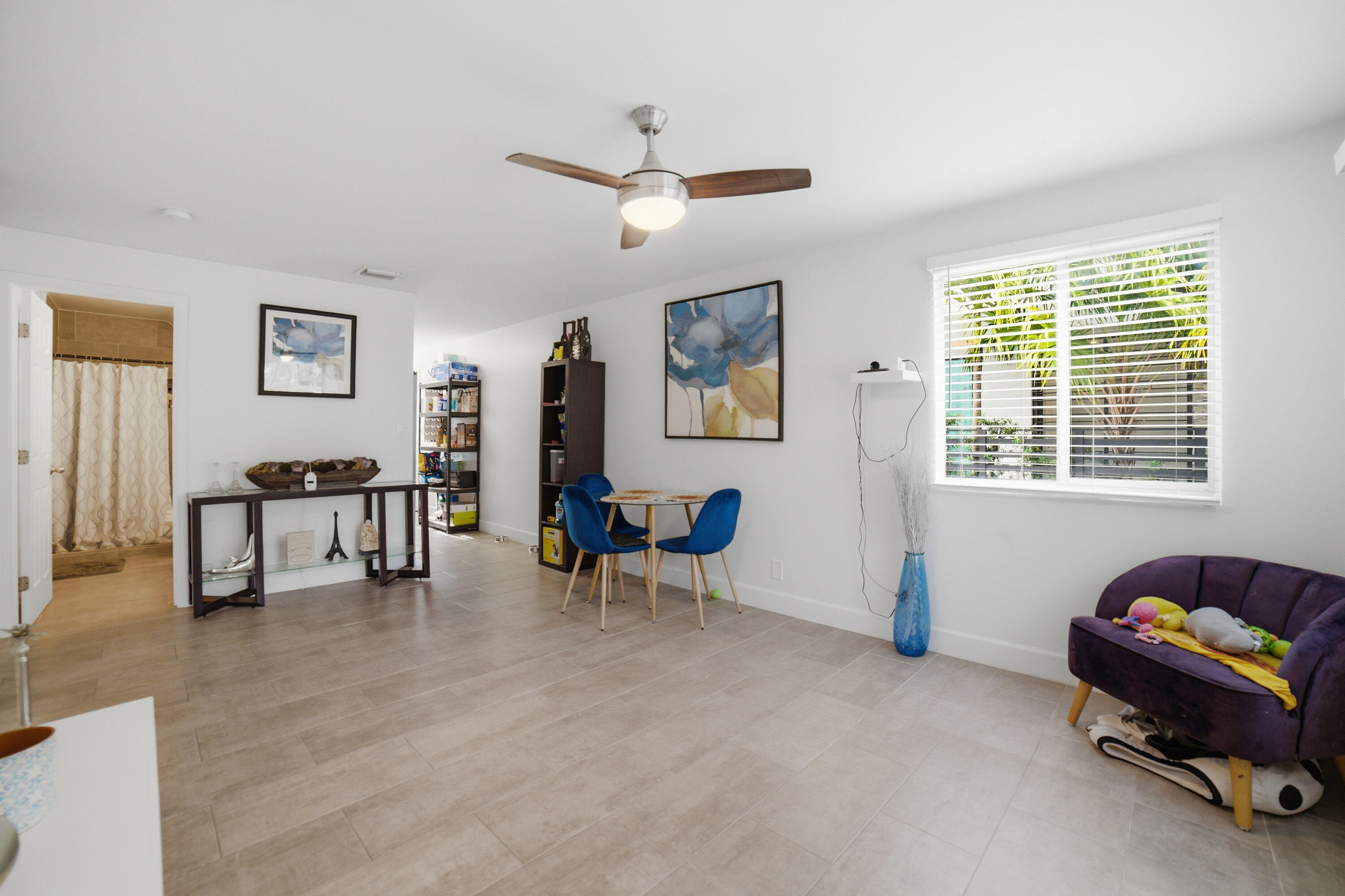 VICTORIA PARK CORR AMEN PLAT - Residential Income
