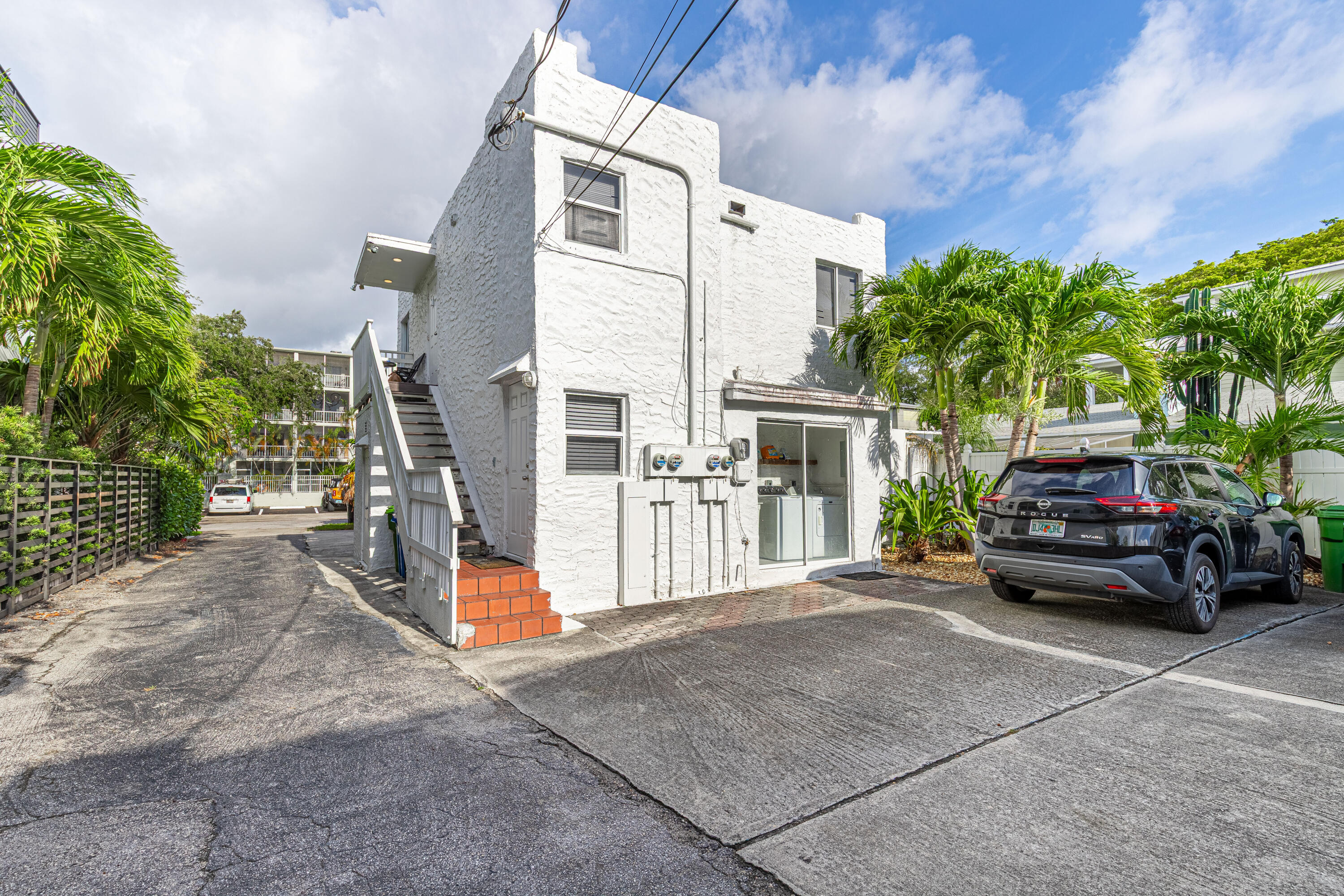 VICTORIA PARK CORR AMEN PLAT - Residential Income