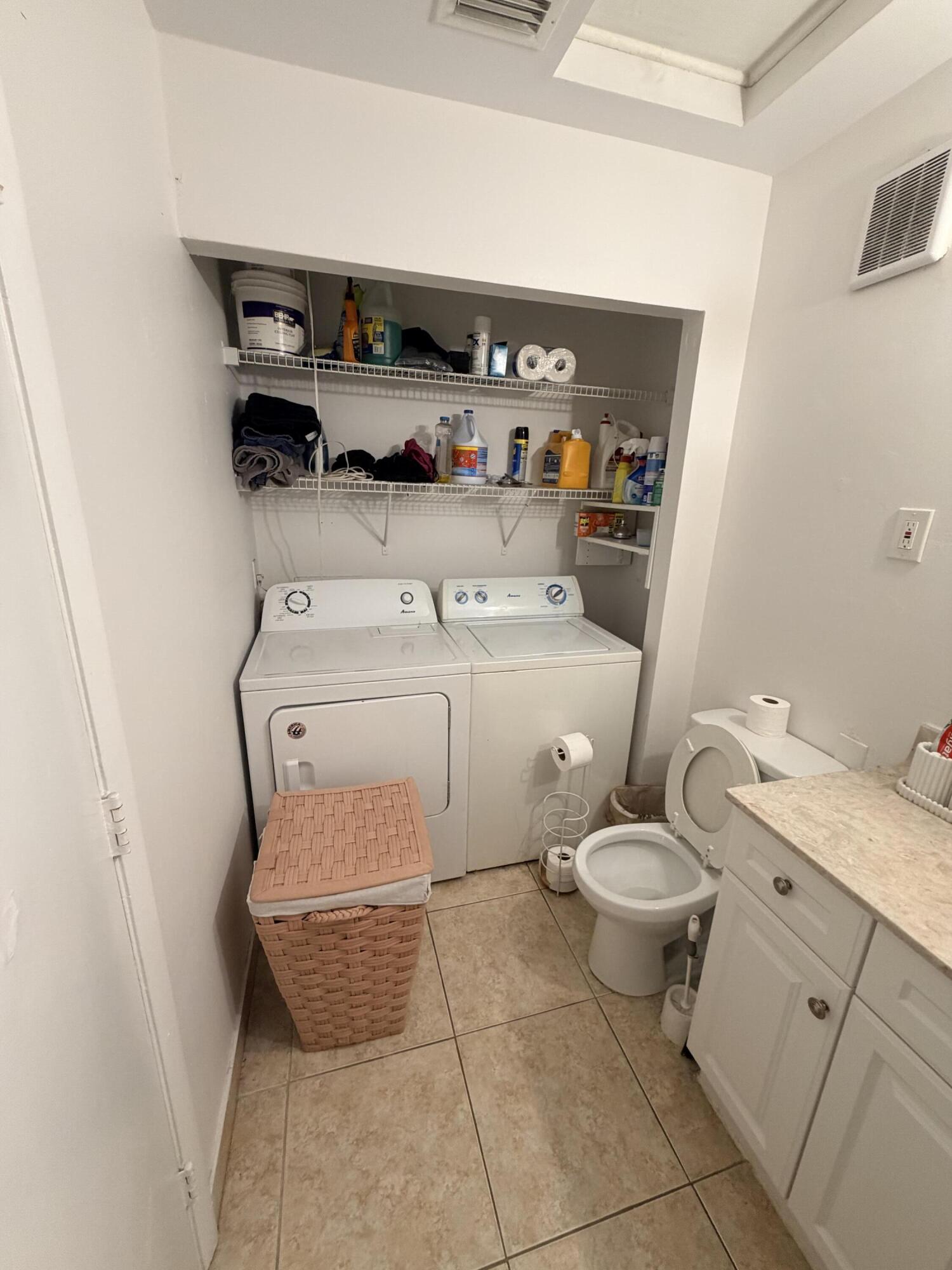 CROSSINGS OF BOYNTON BEACH CONDO - Residential Lease
