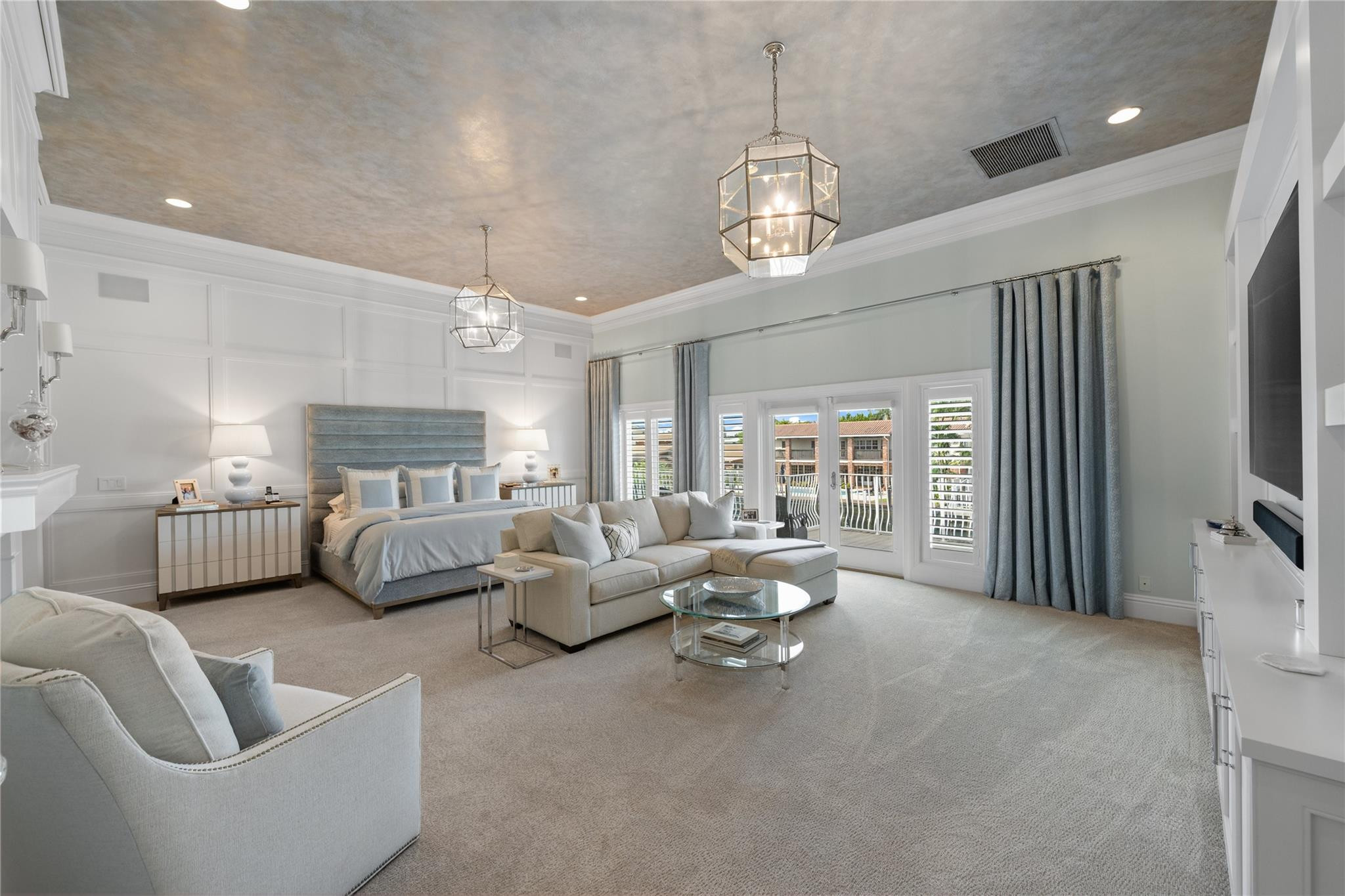 CORAL RIDGE COUNTRY CLUB - Residential