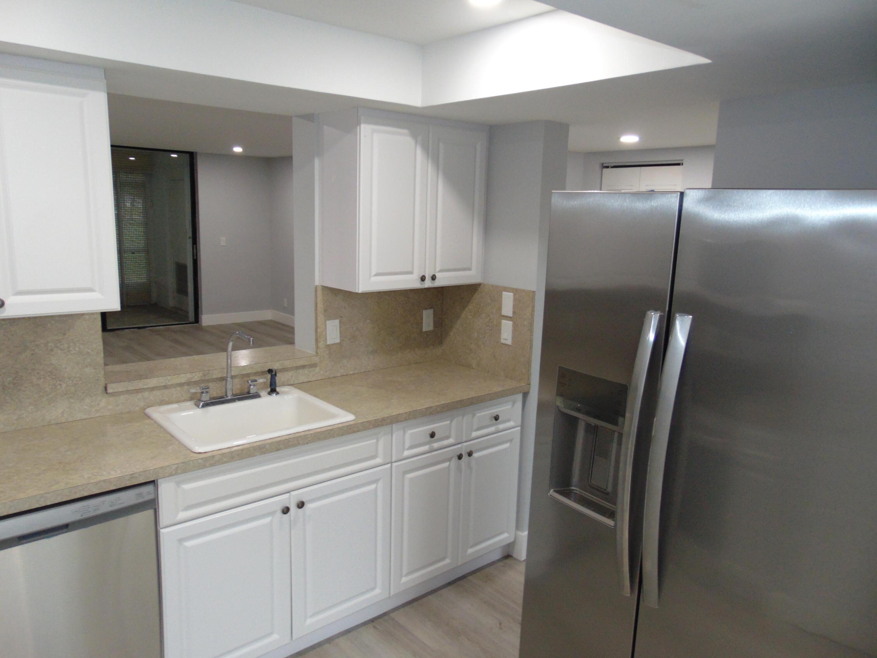 PALM SPRINGS 3 - Residential